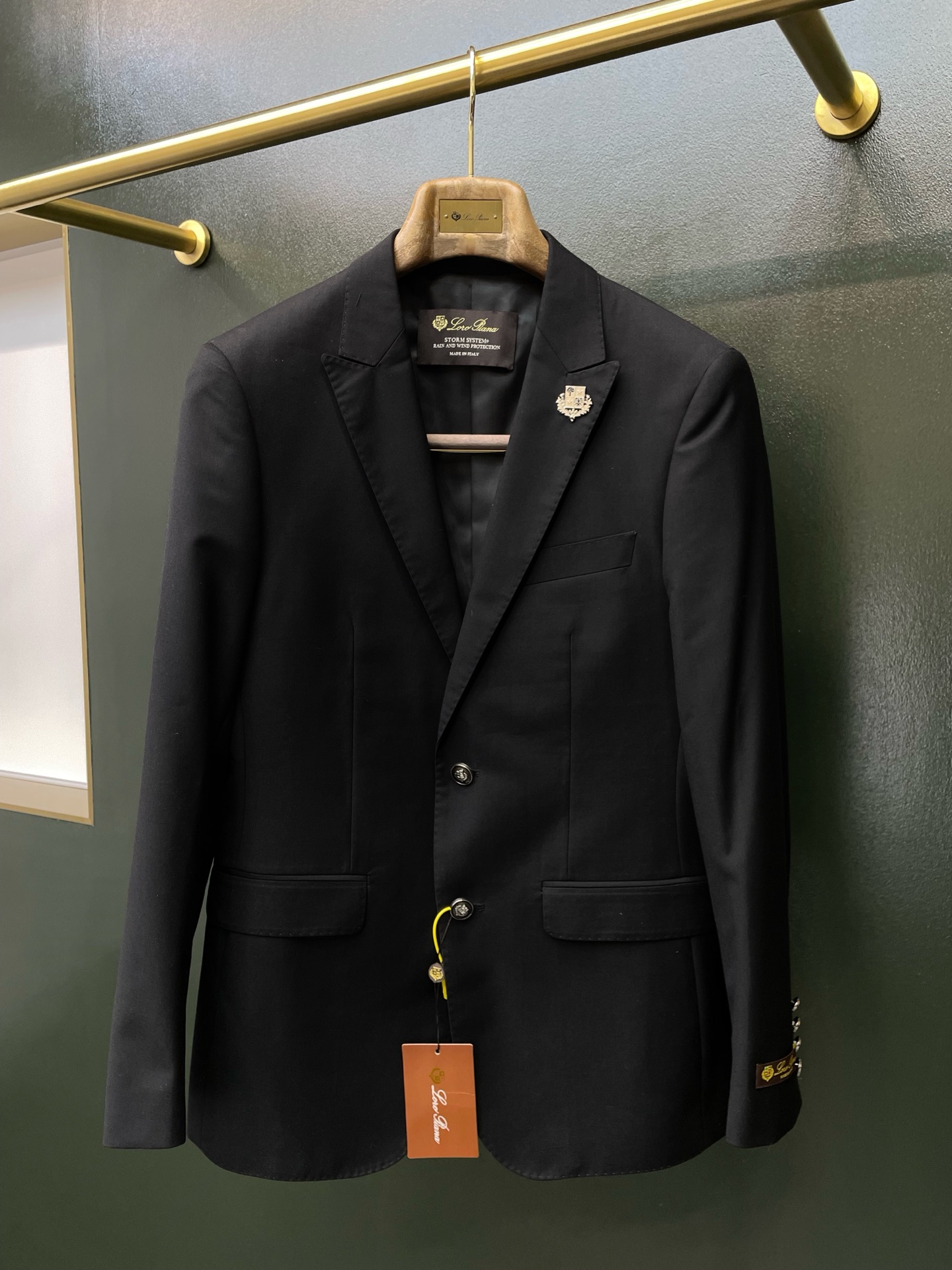 suit
