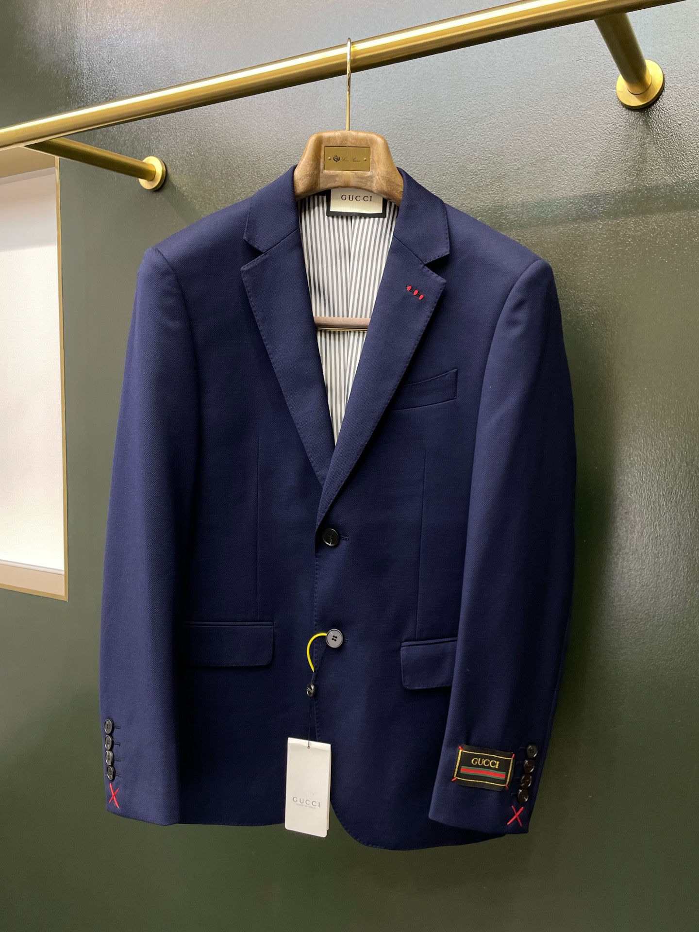 suit