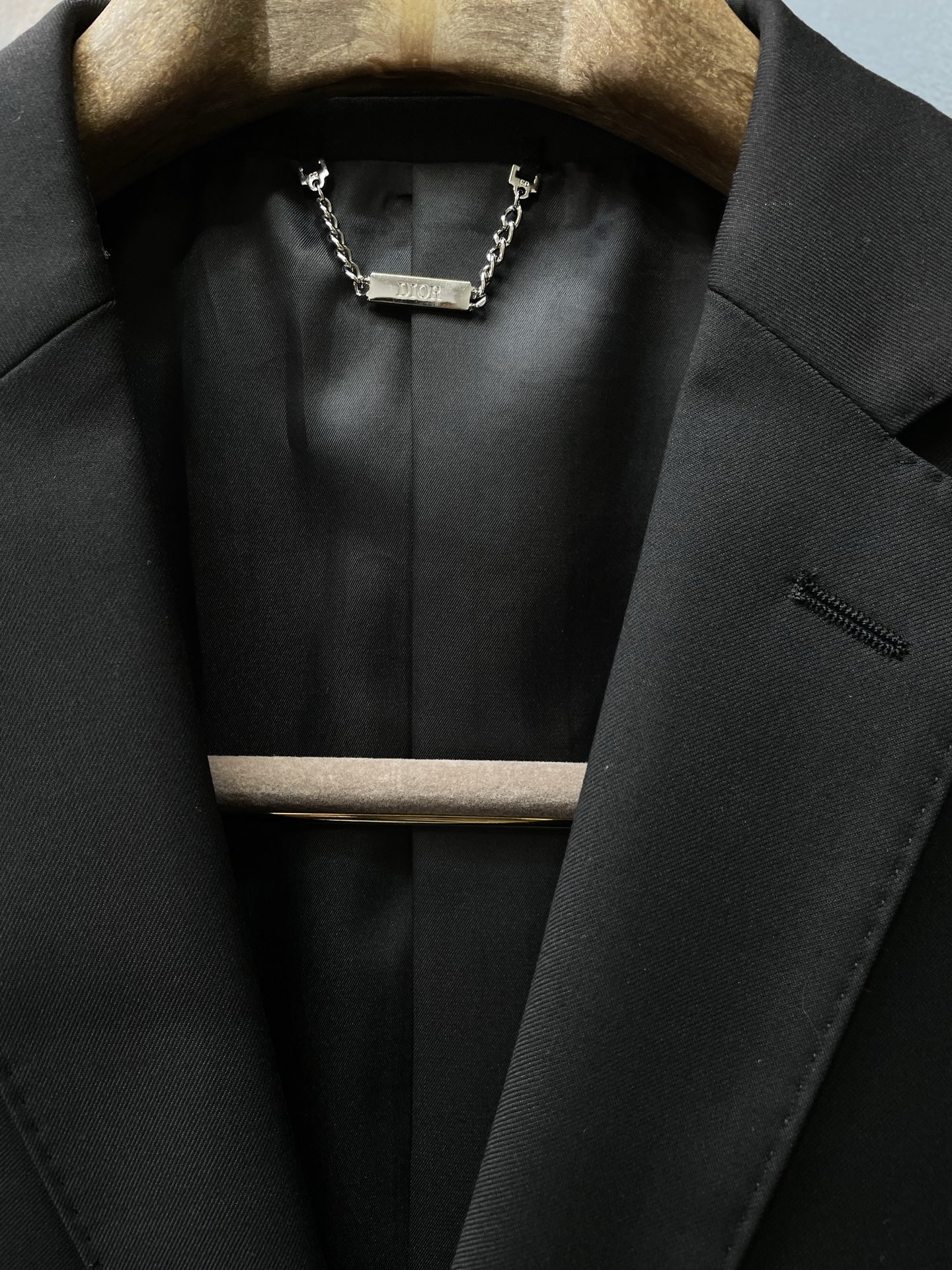 suit
