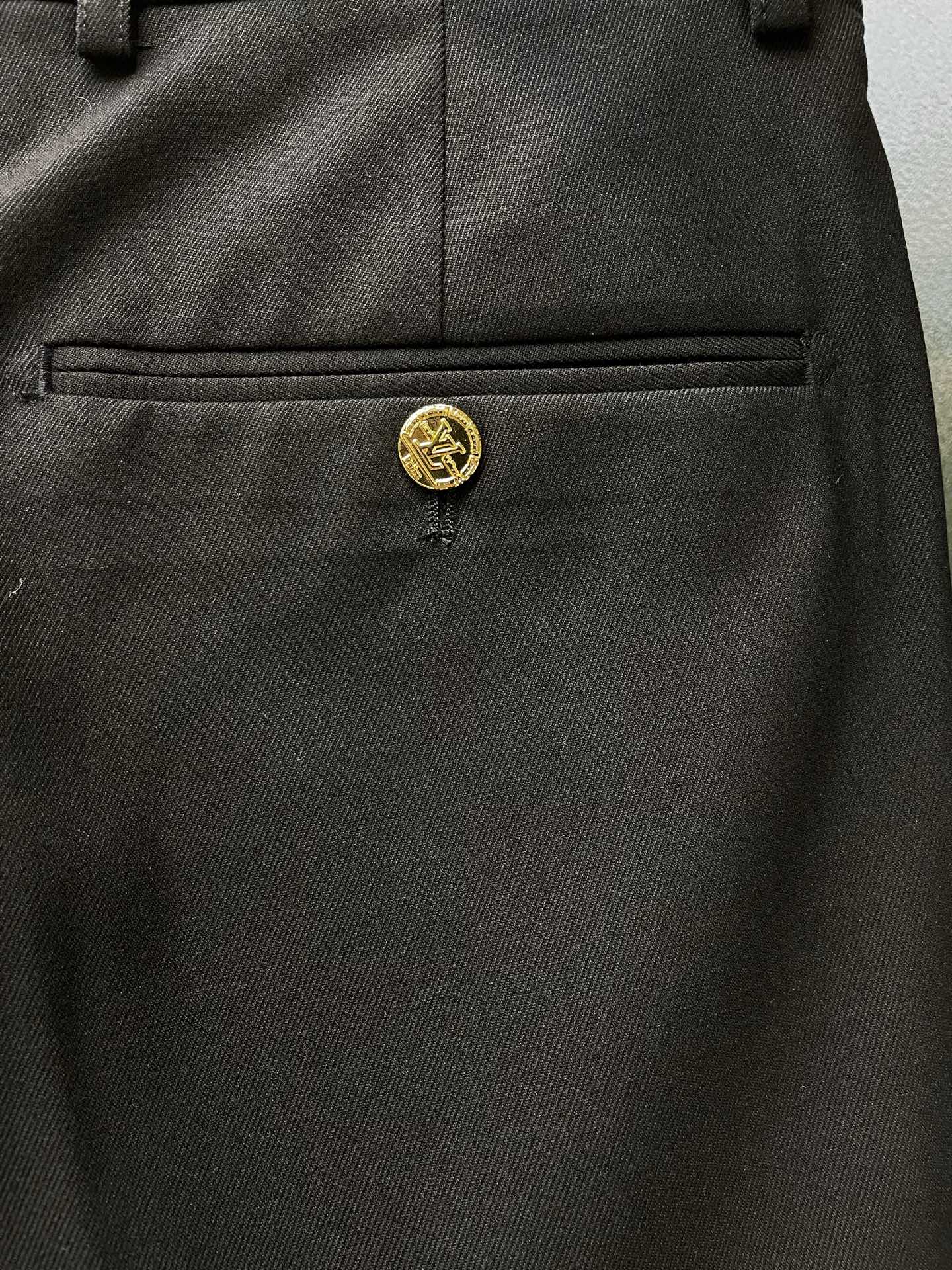 suit