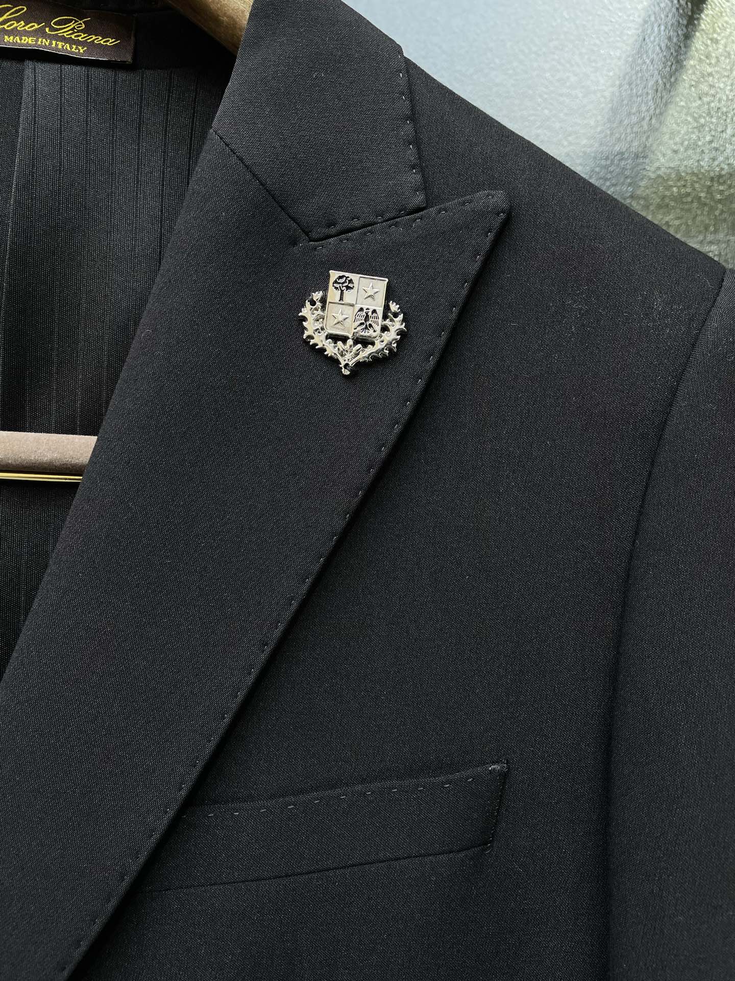 suit