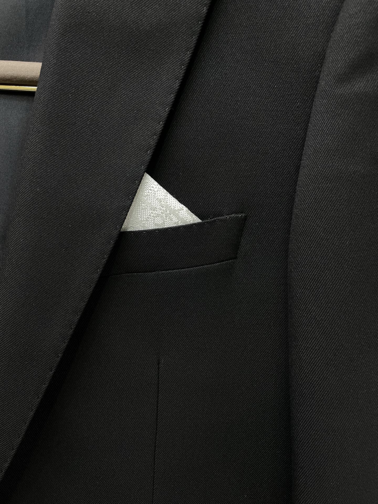 suit