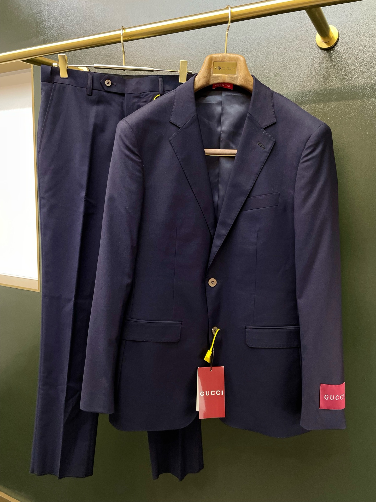 suit