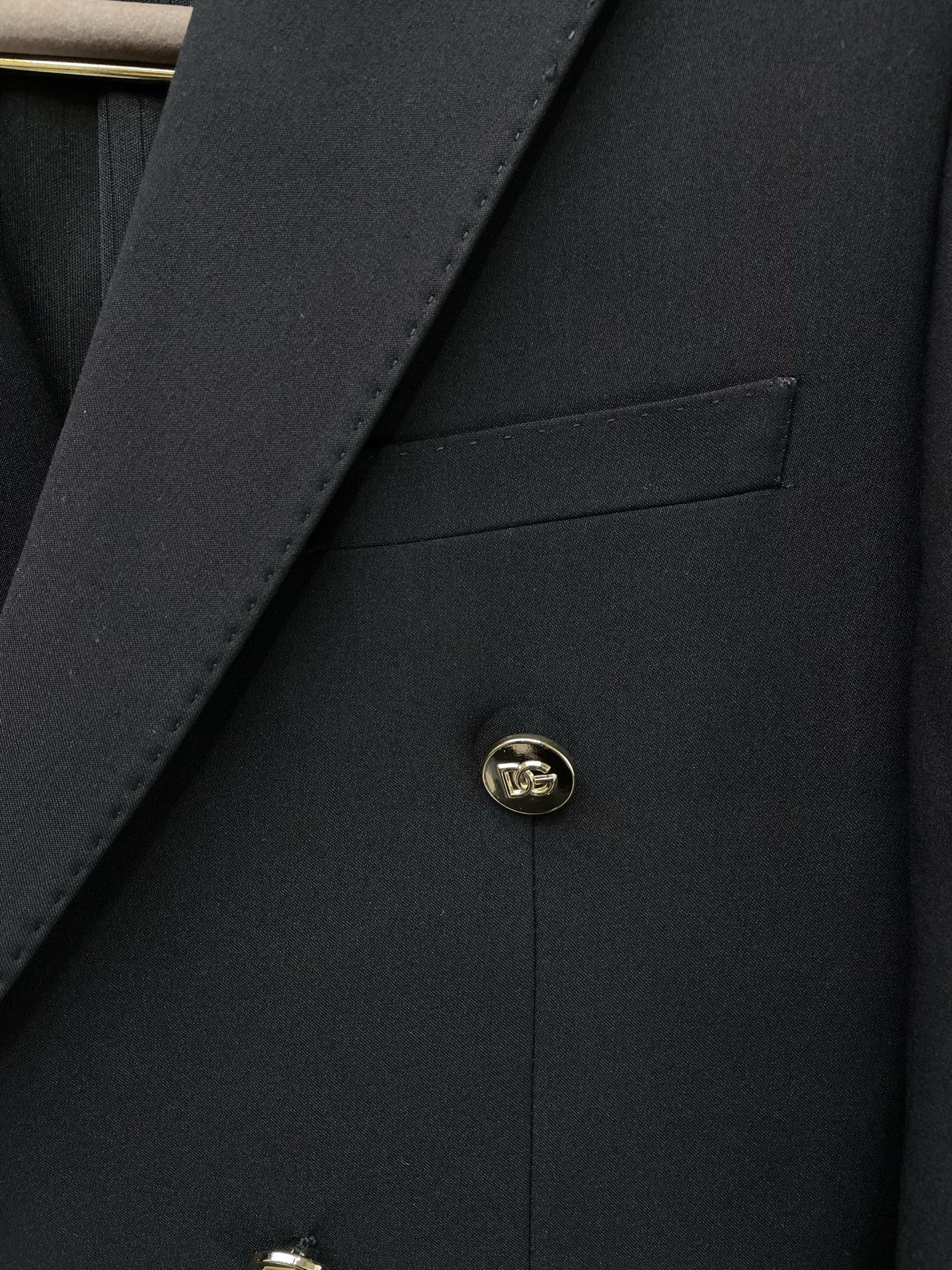 suit