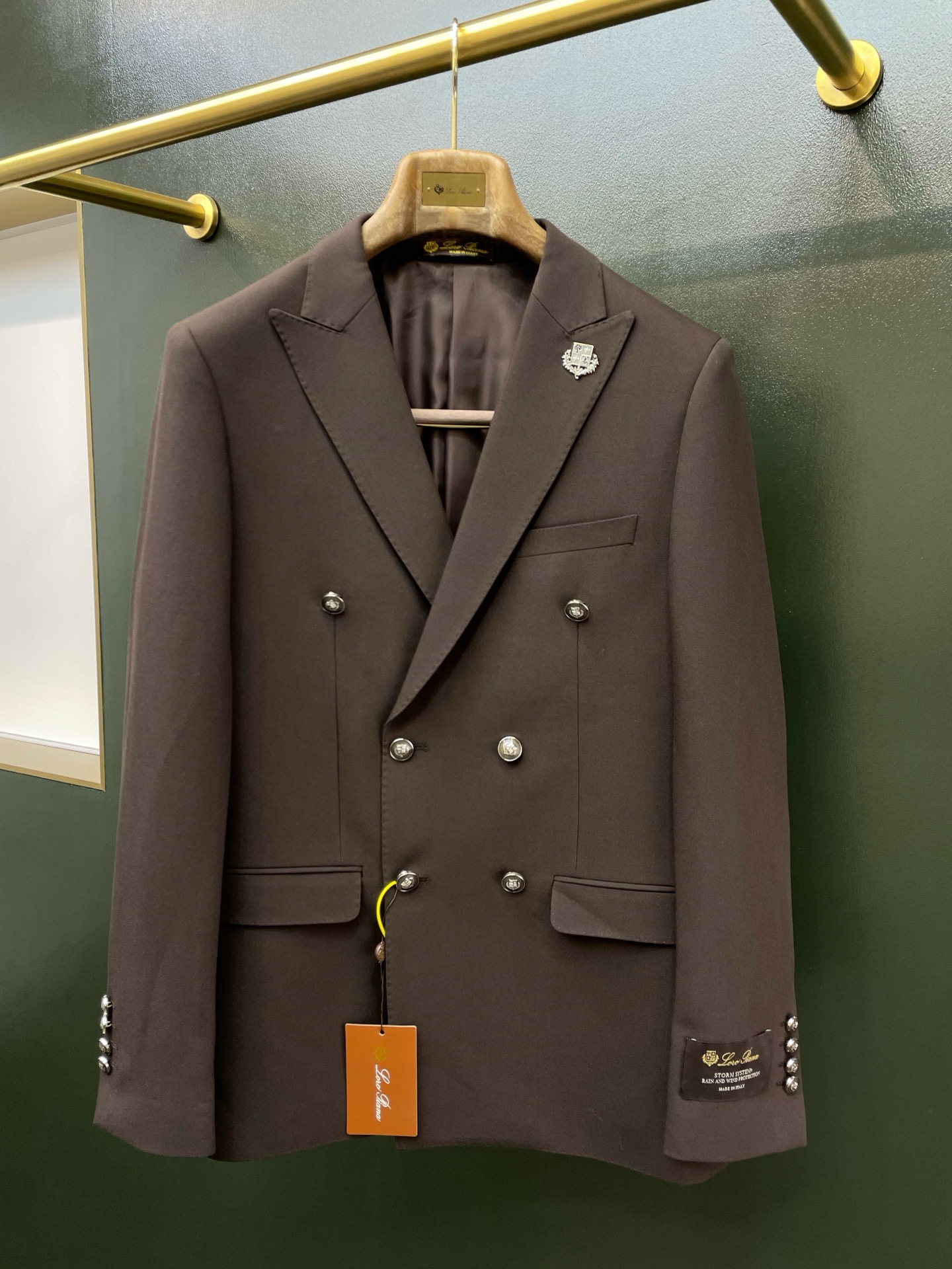 suit