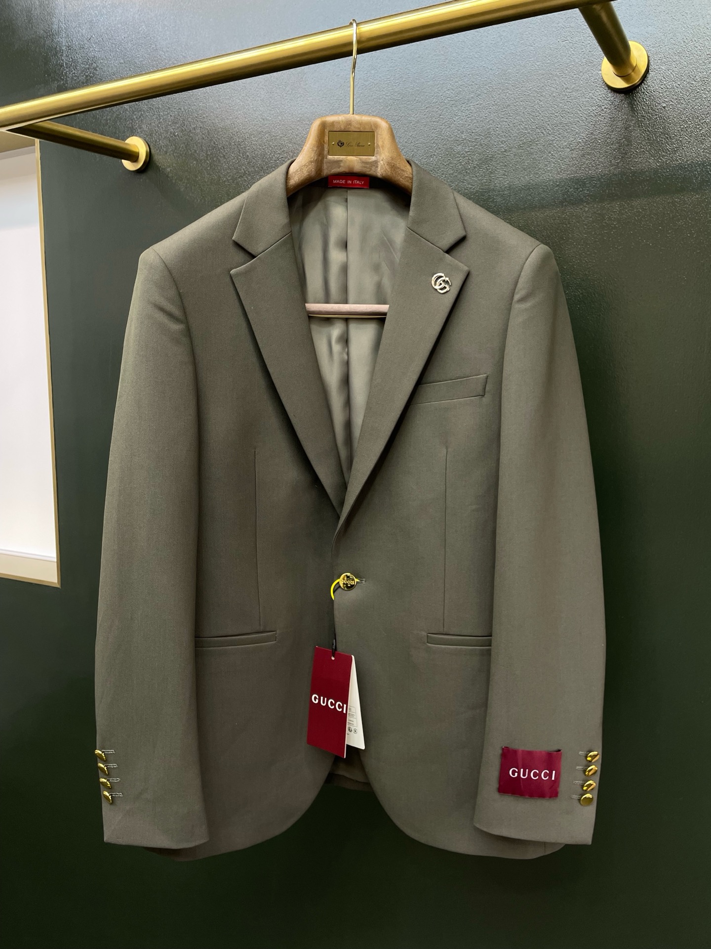 suit