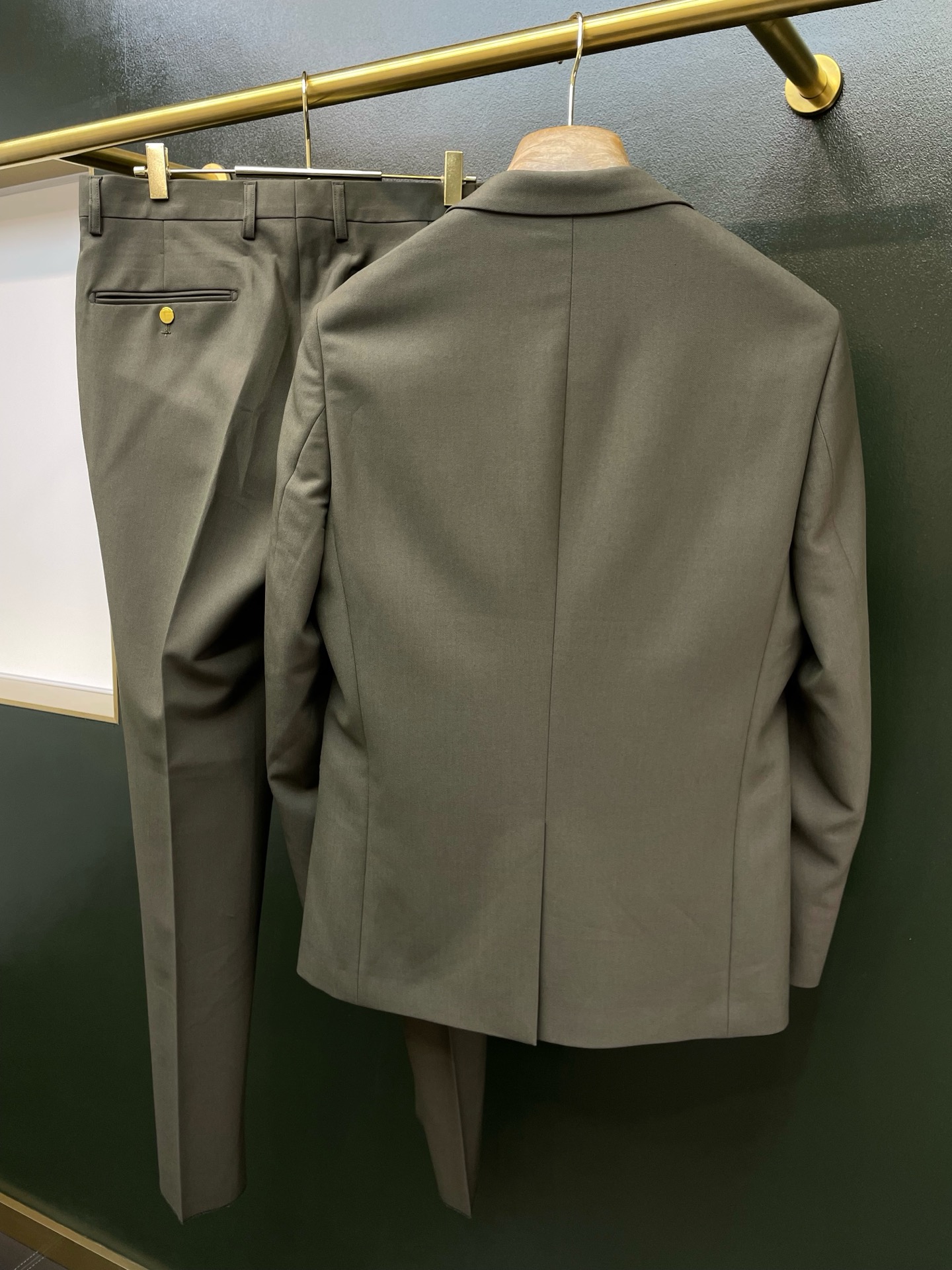 suit