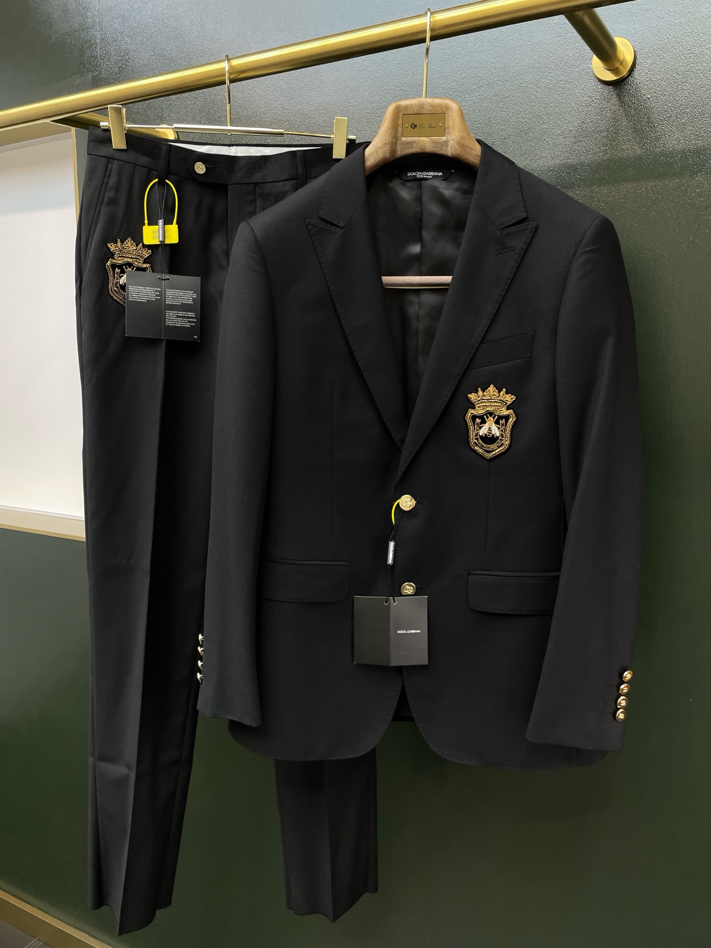 suit