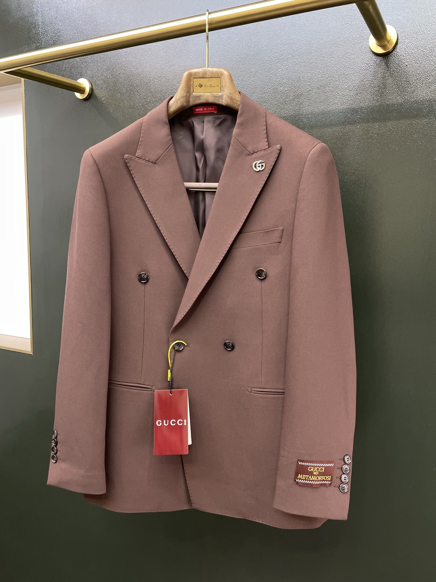 suit