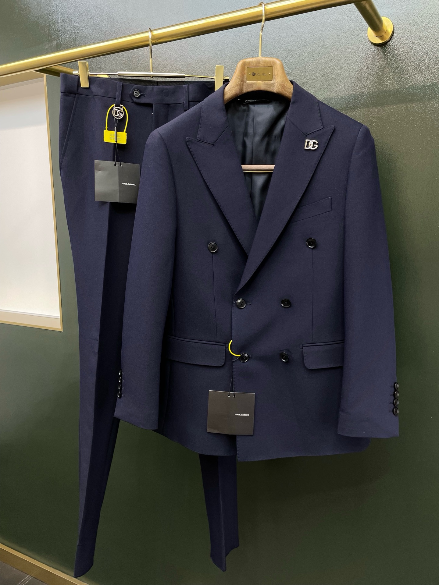 suit