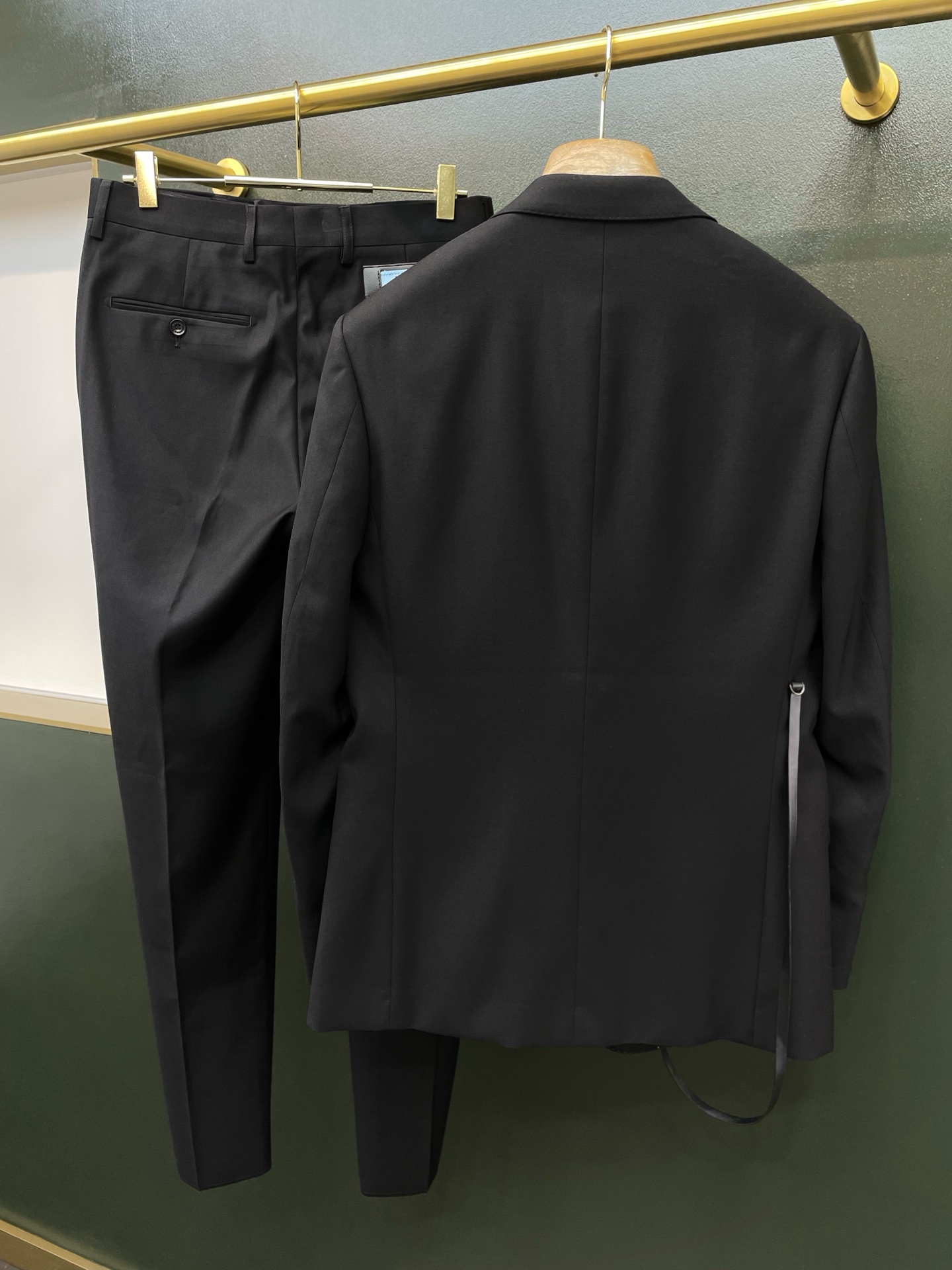 suit