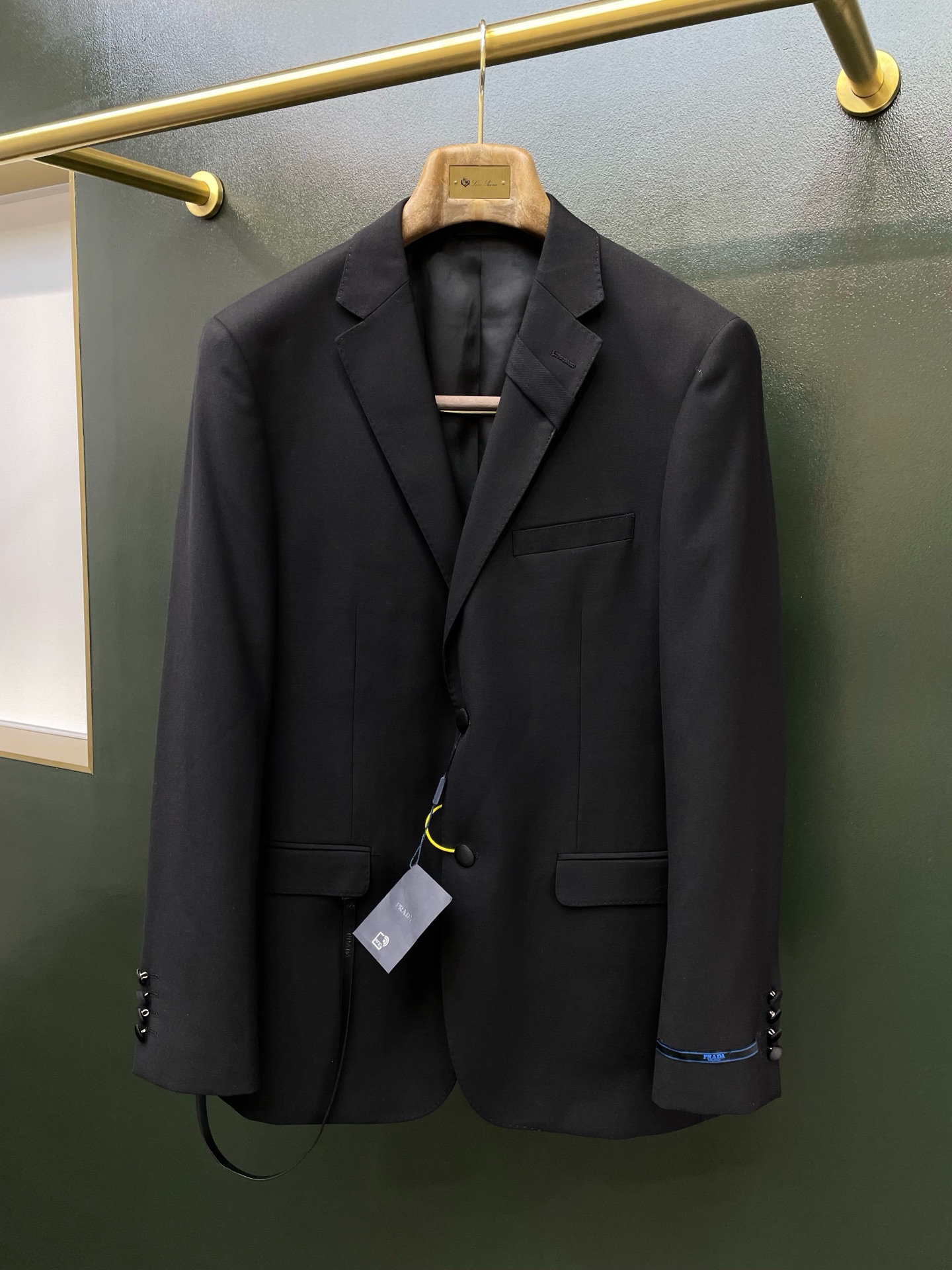 suit