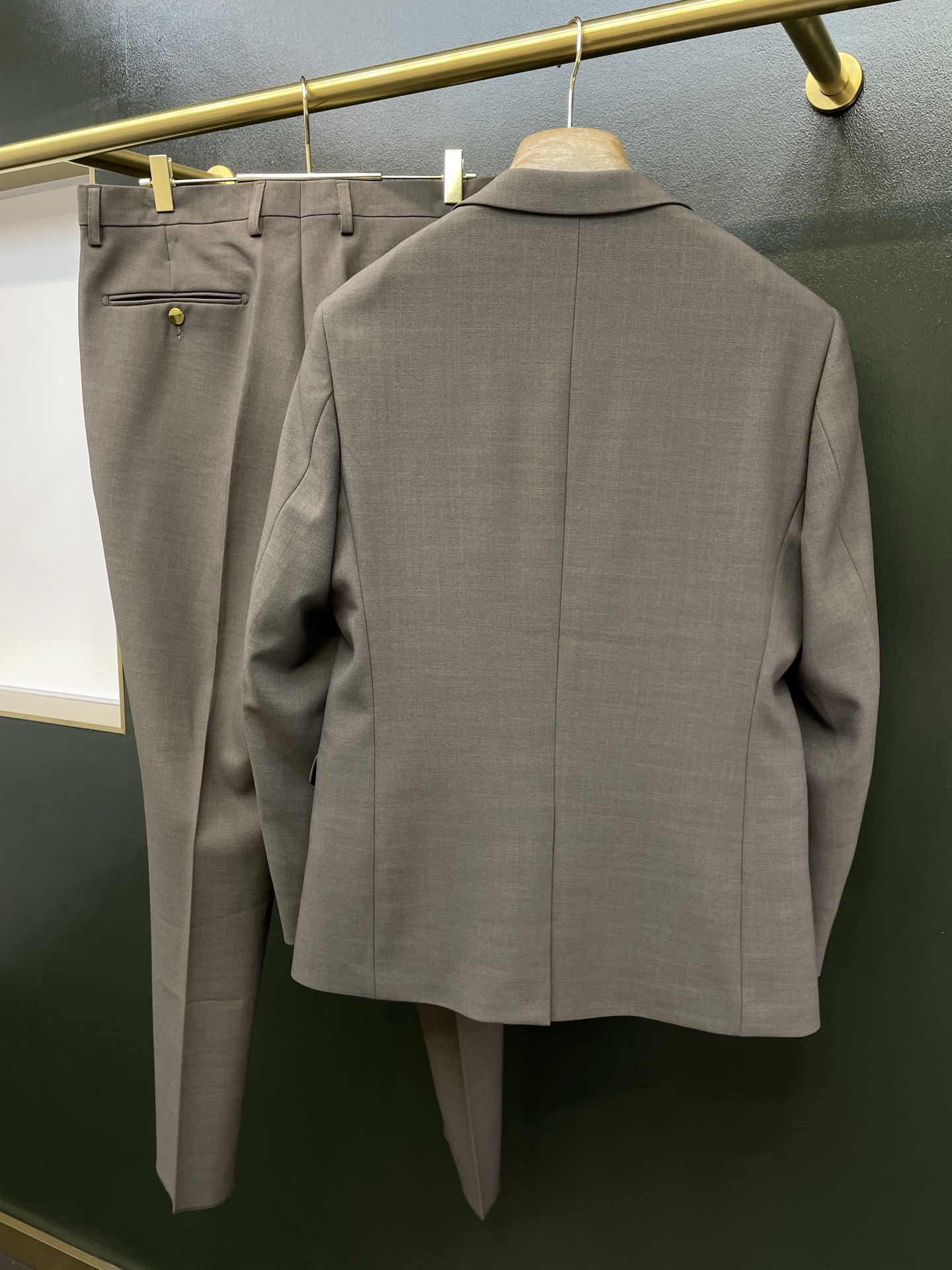 suit
