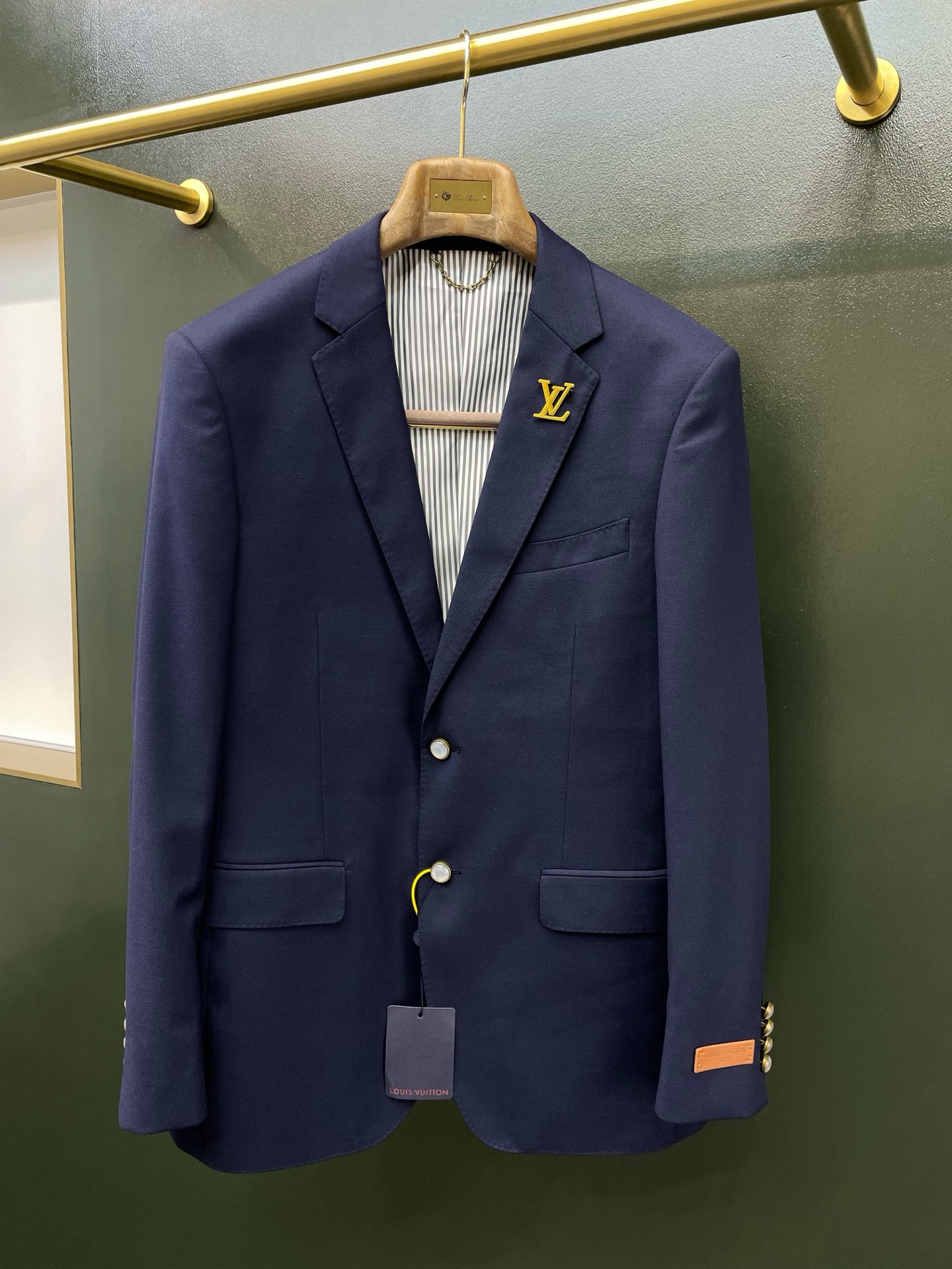 suit