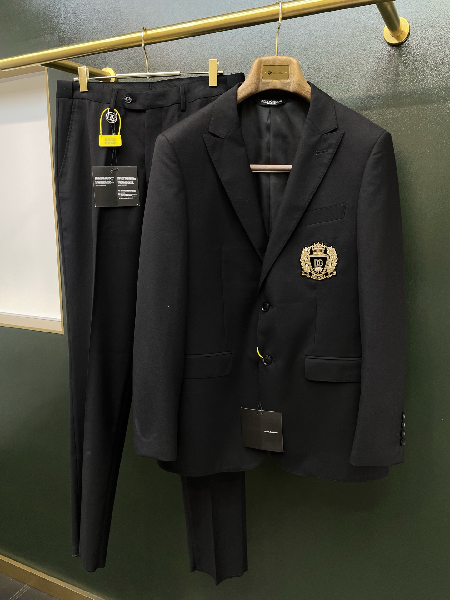 suit
