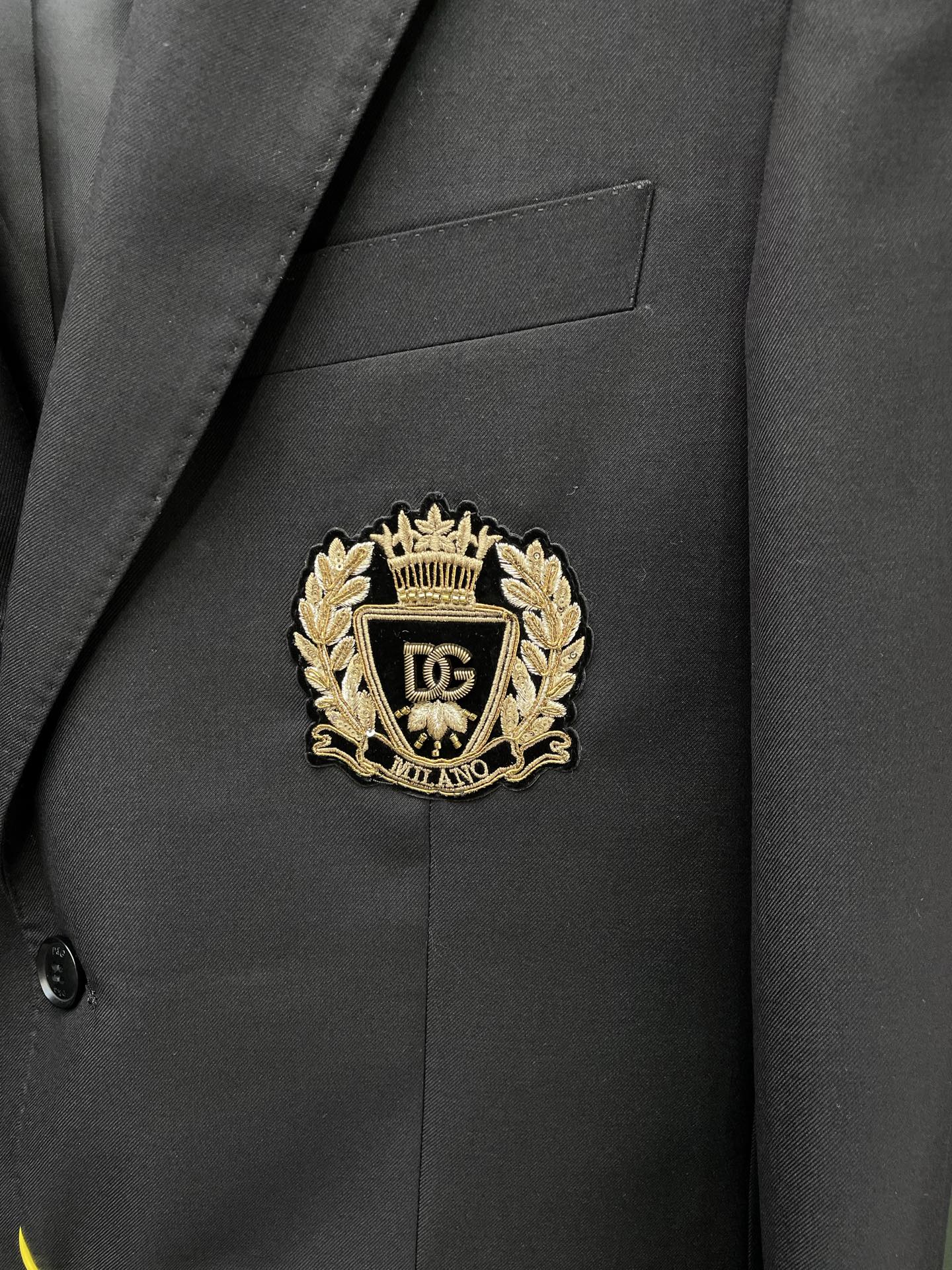suit