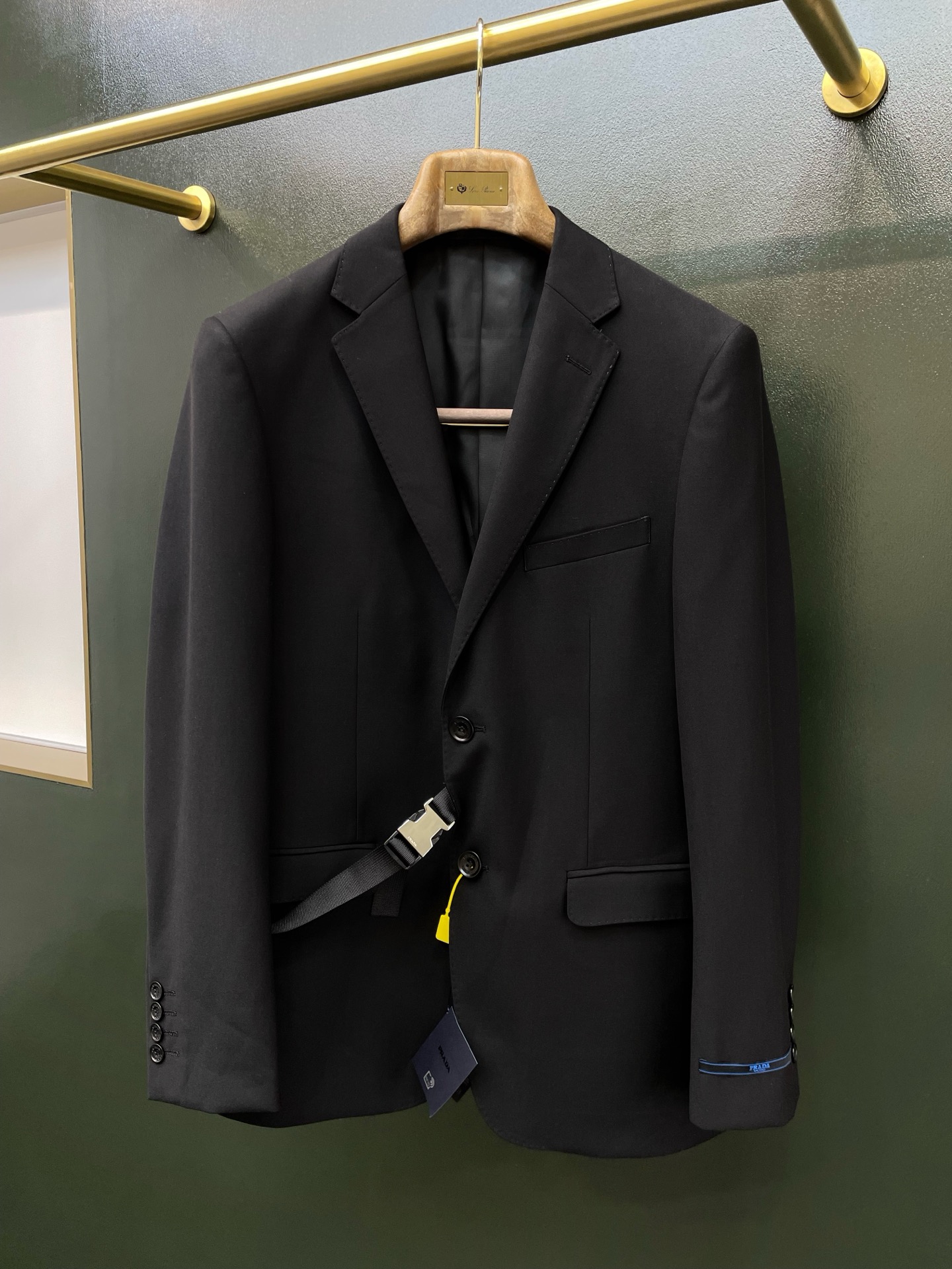 suit
