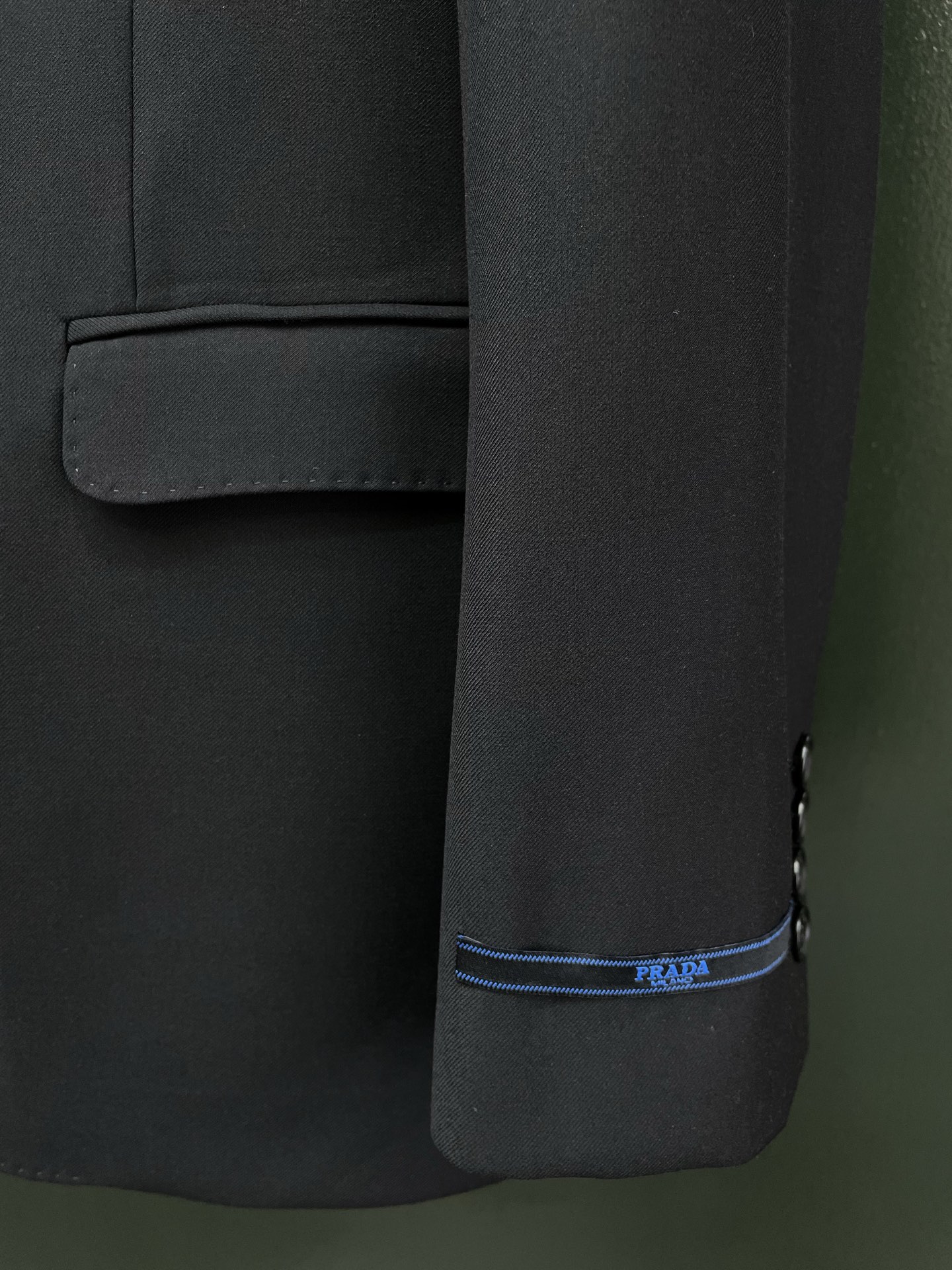 suit
