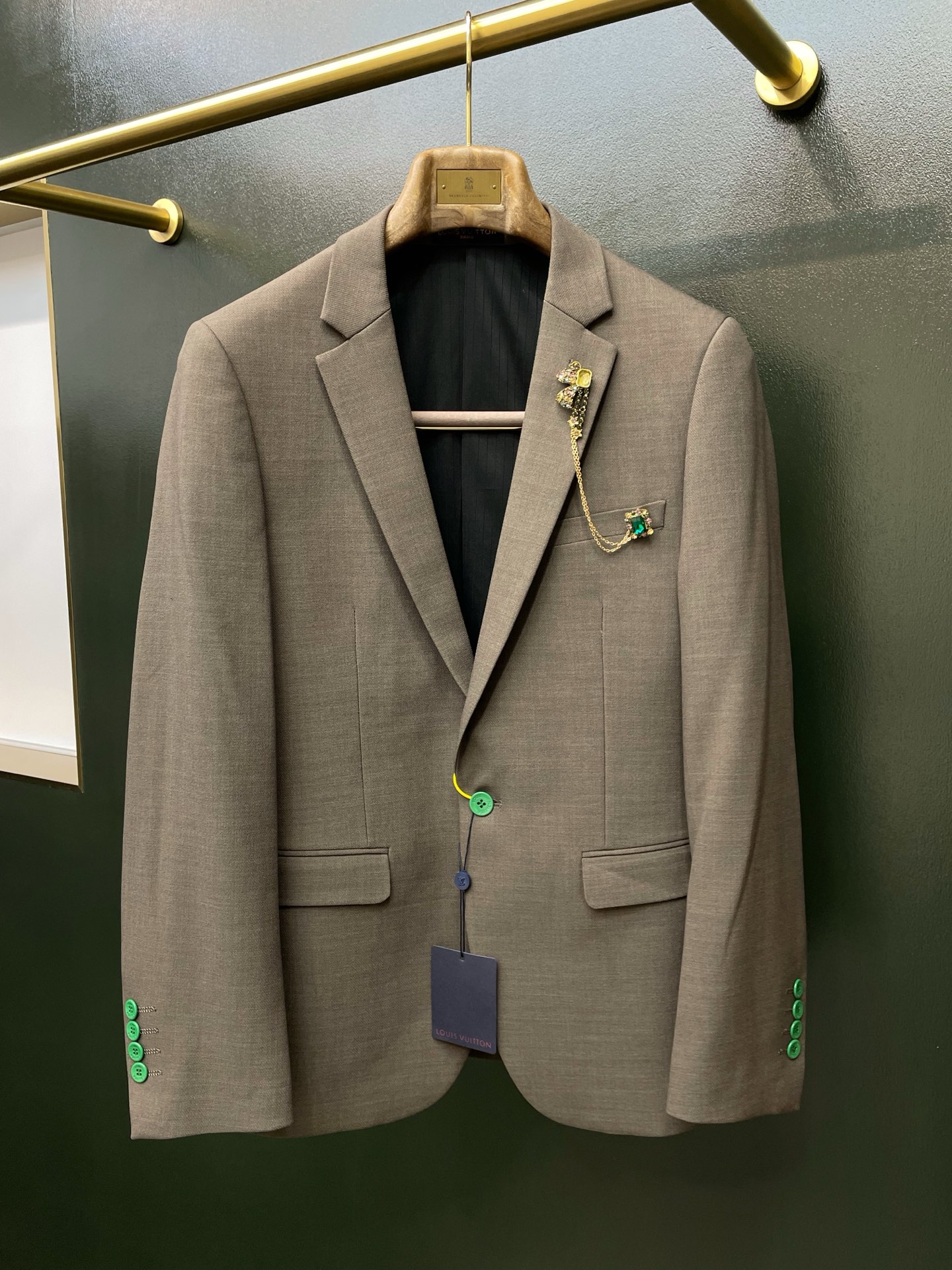 suit