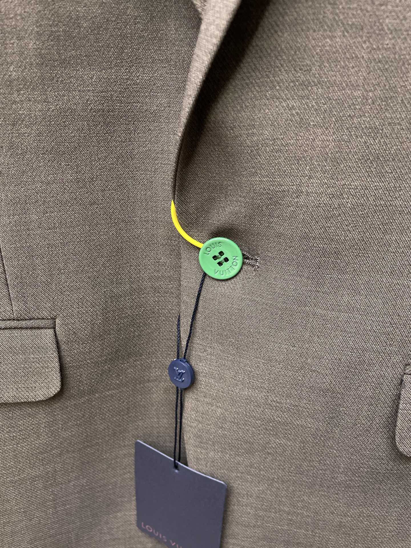 suit