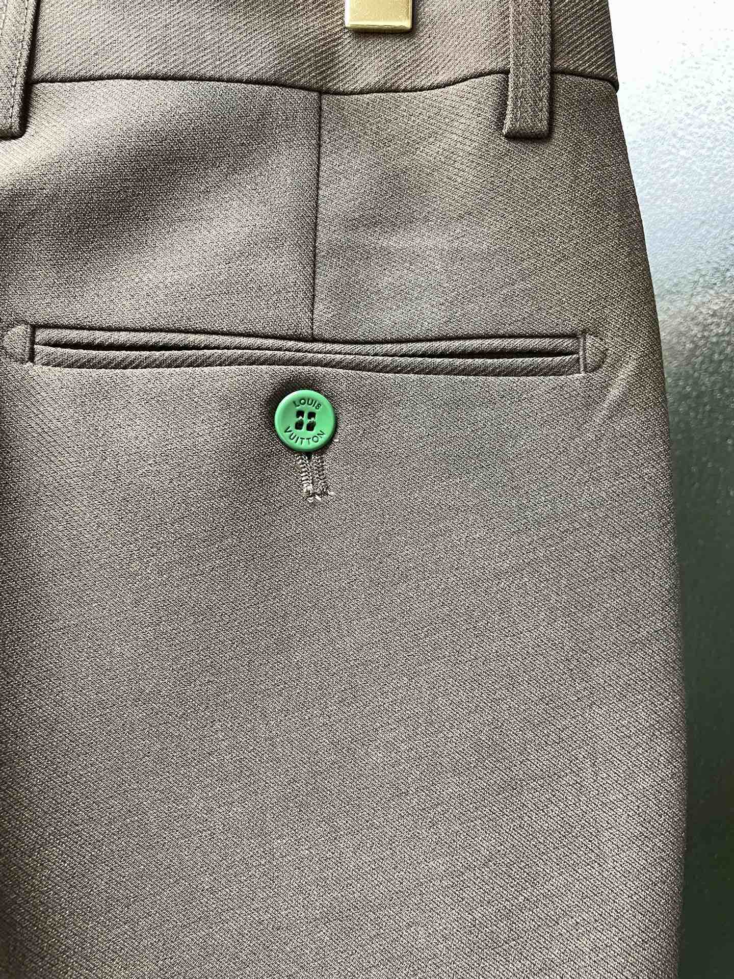 suit
