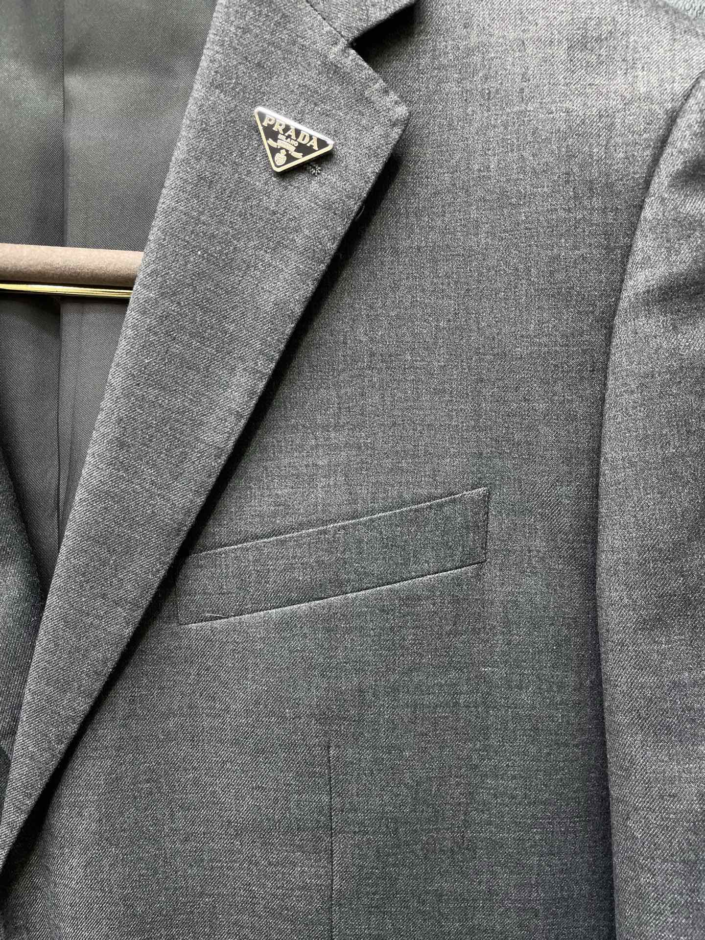 suit