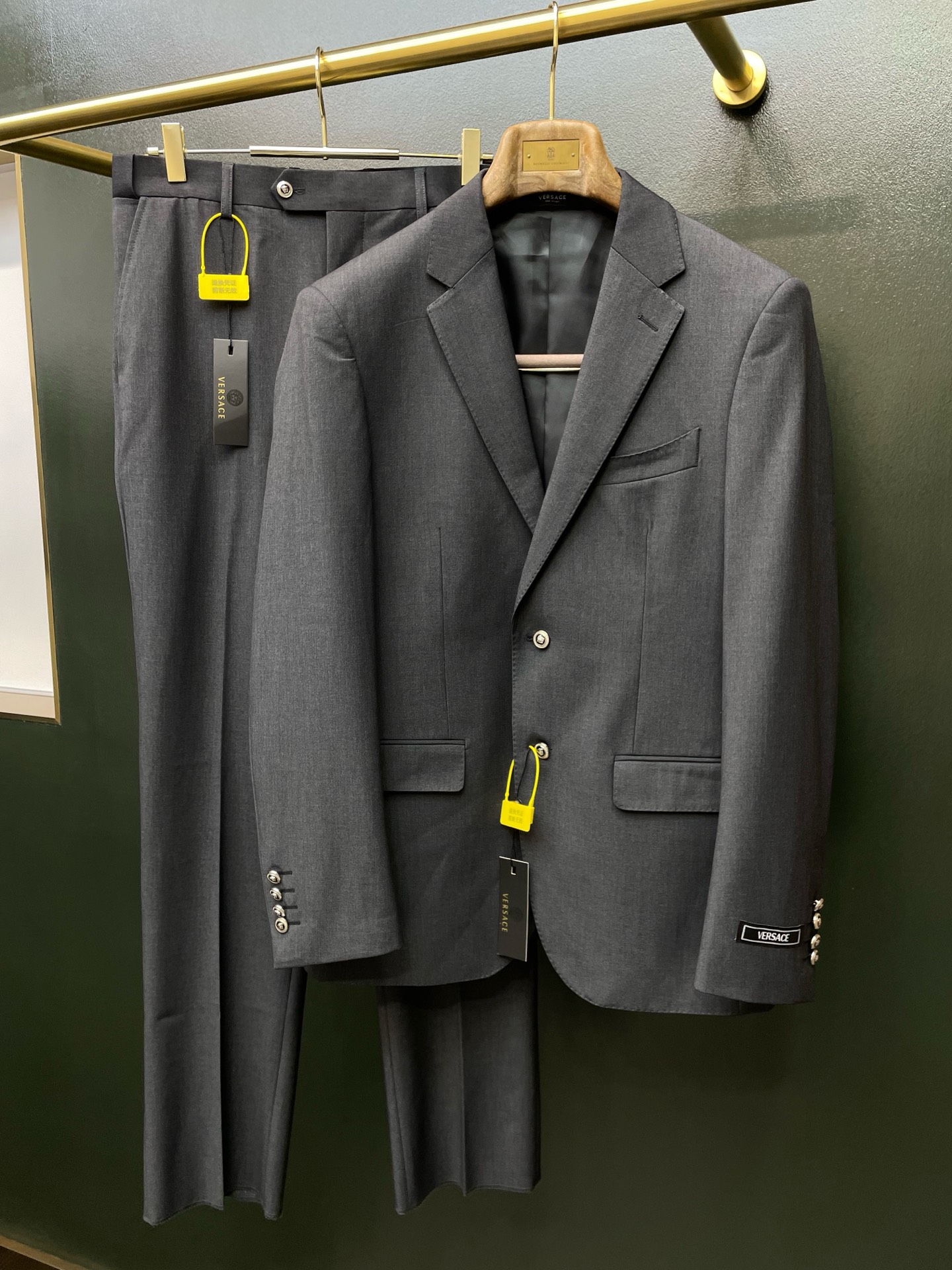 suit