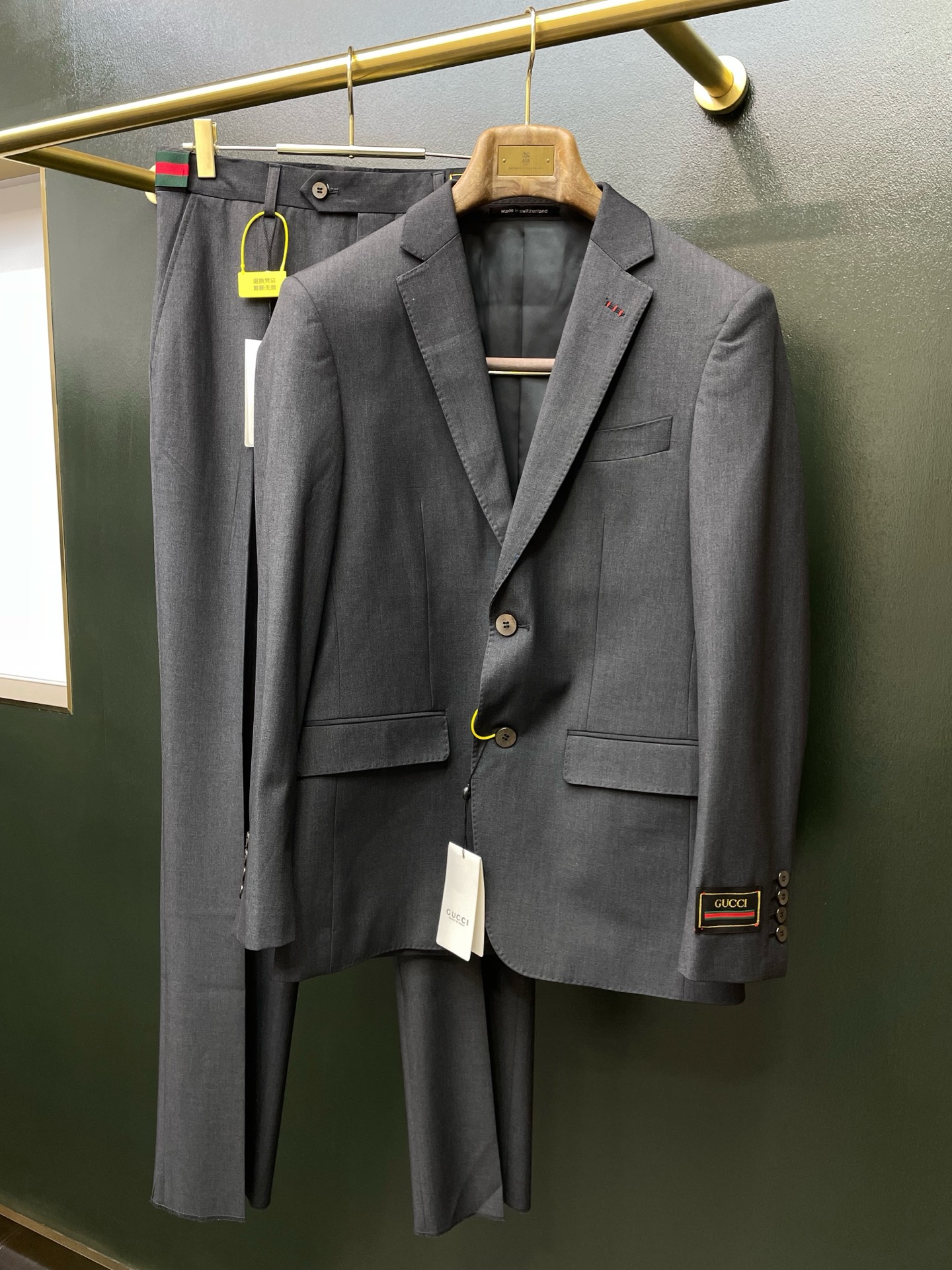 suit