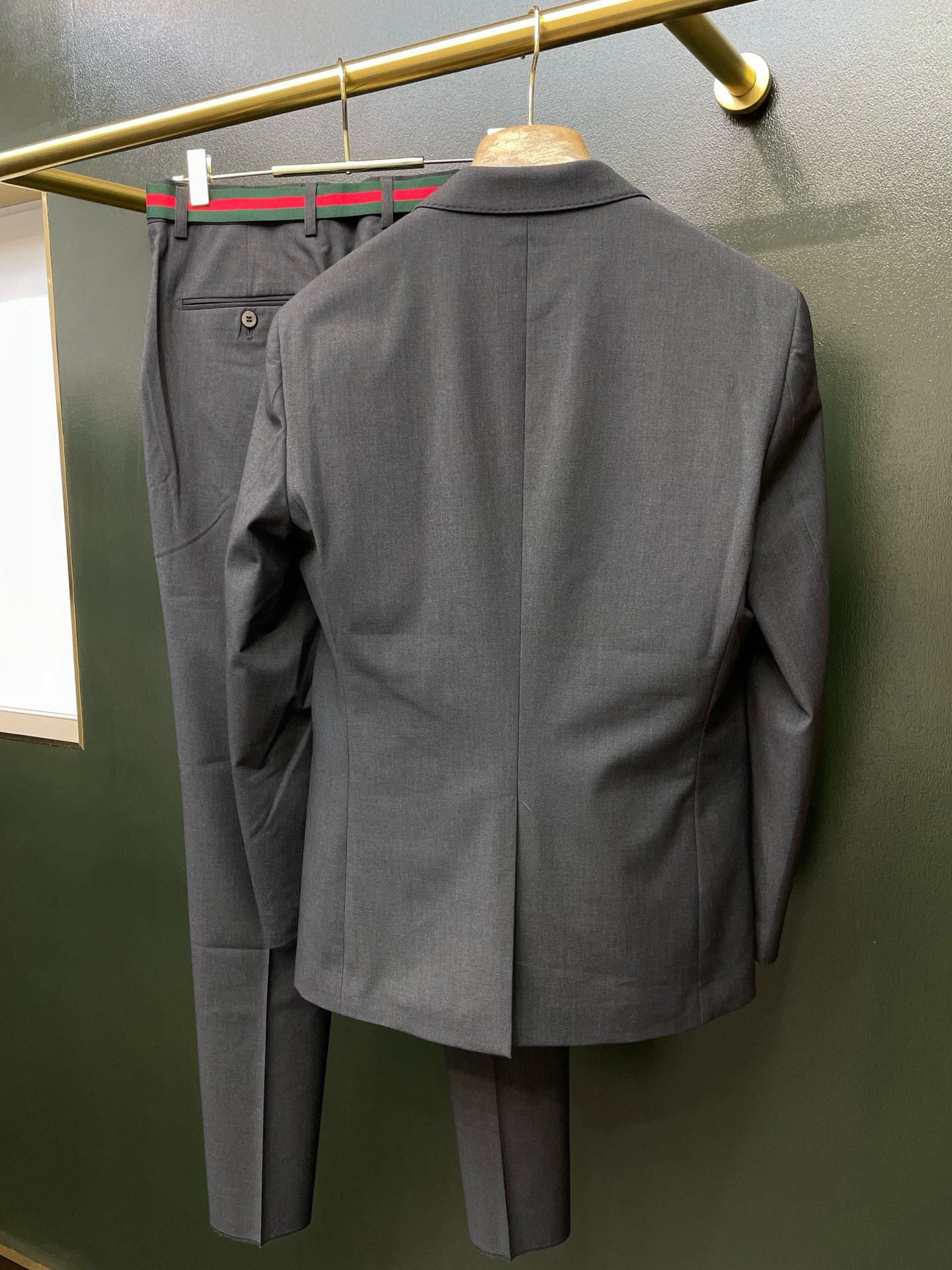 suit