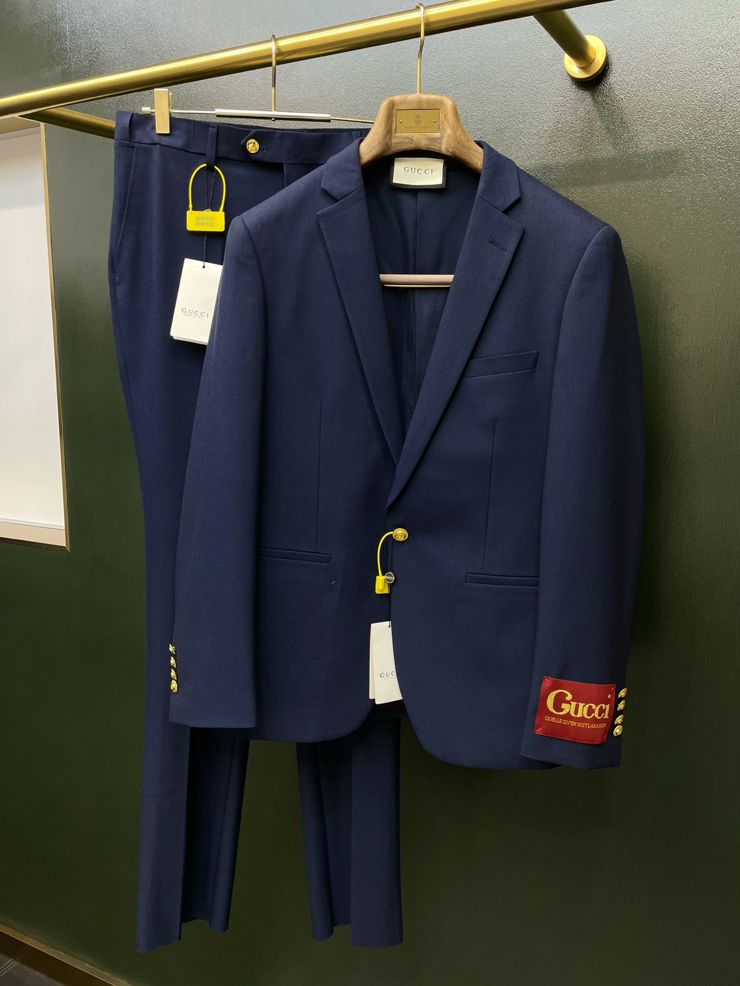 suit