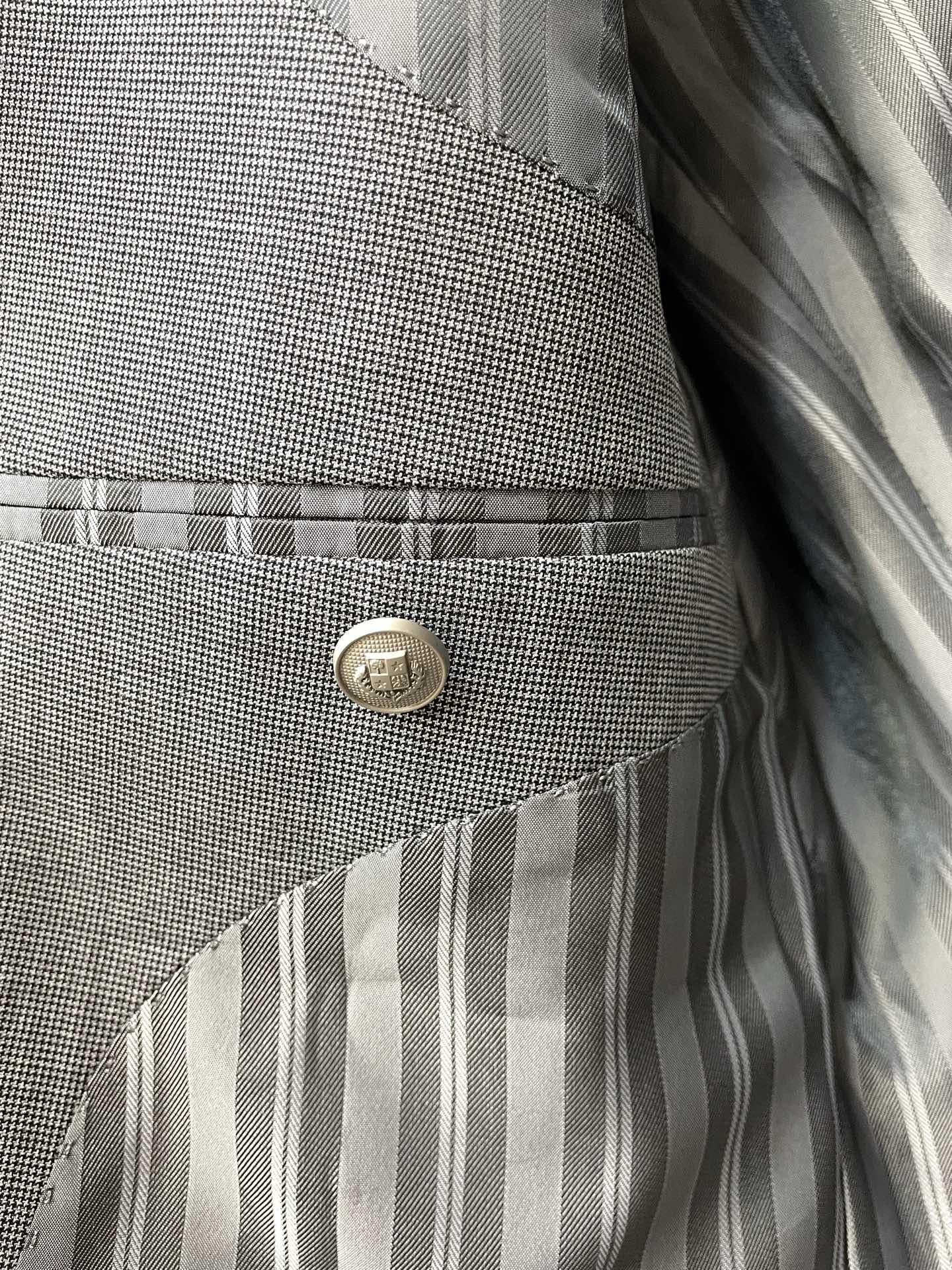 suit