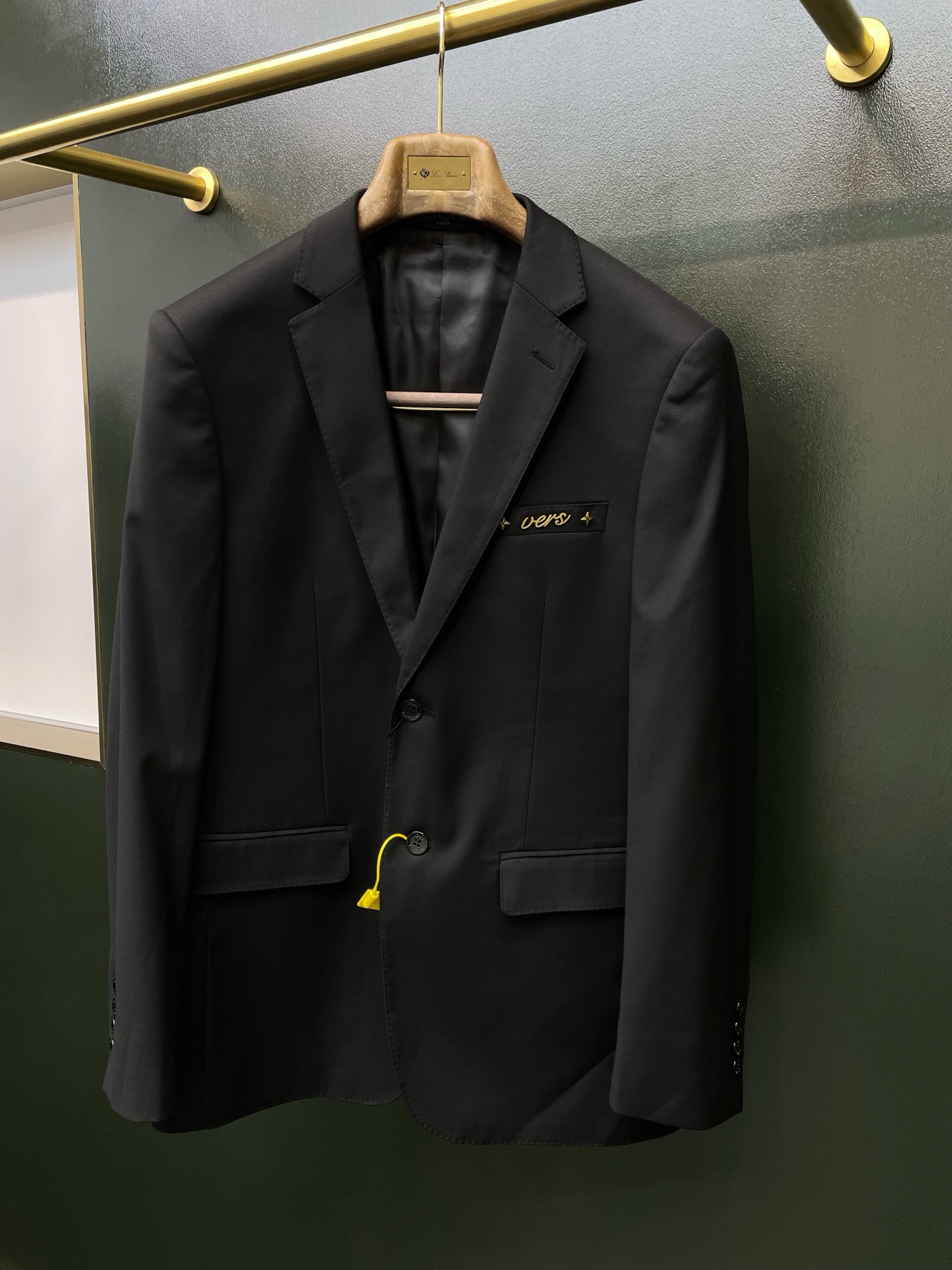 suit