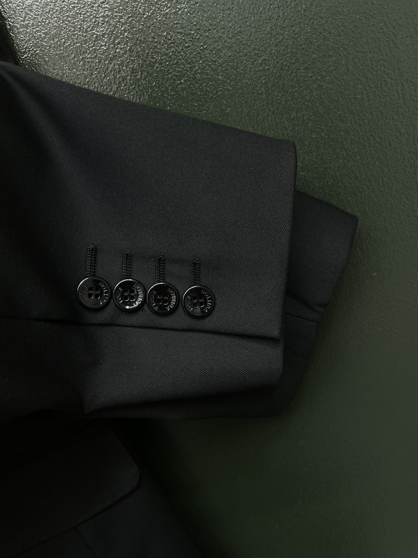 suit