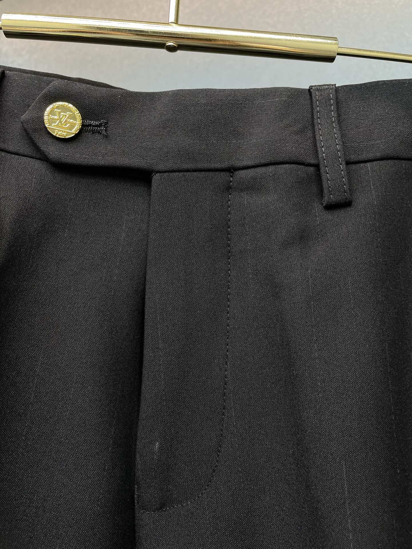 suit