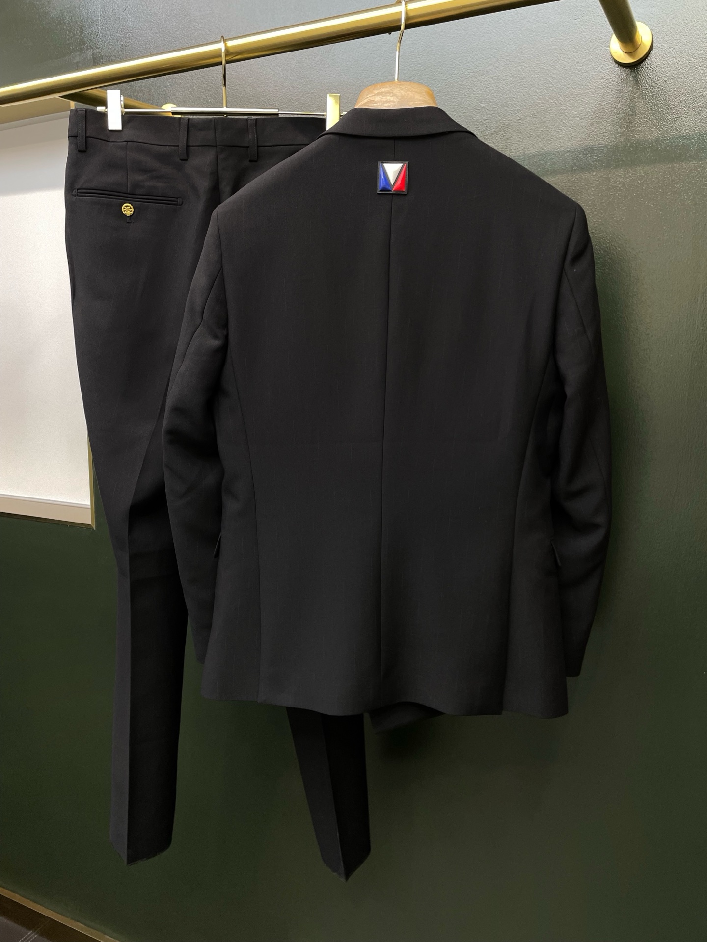 suit
