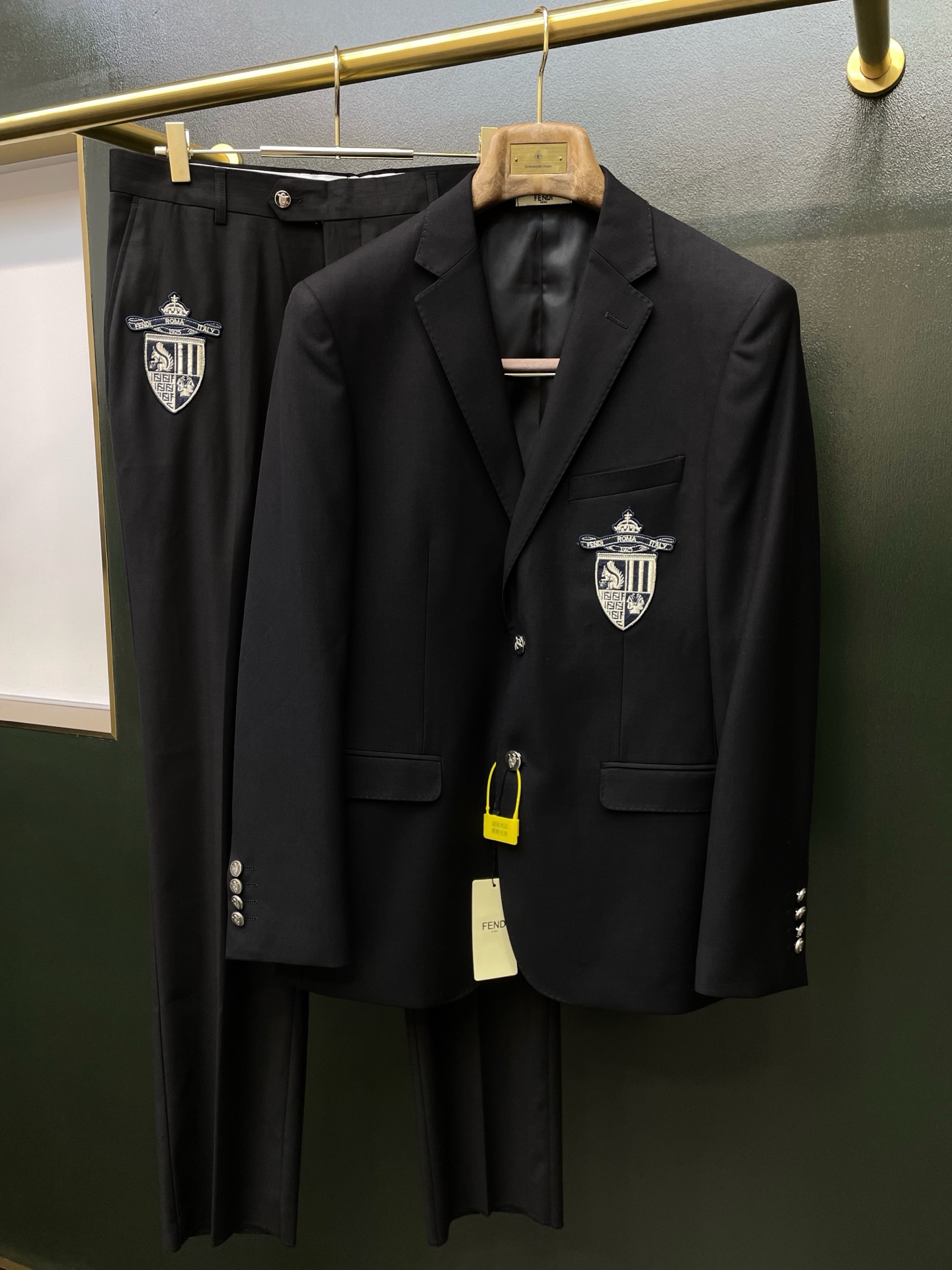 suit