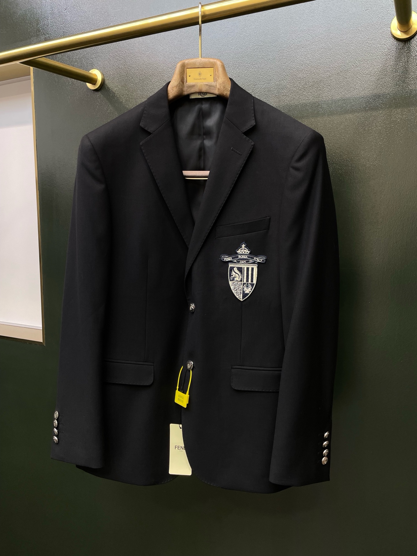 suit