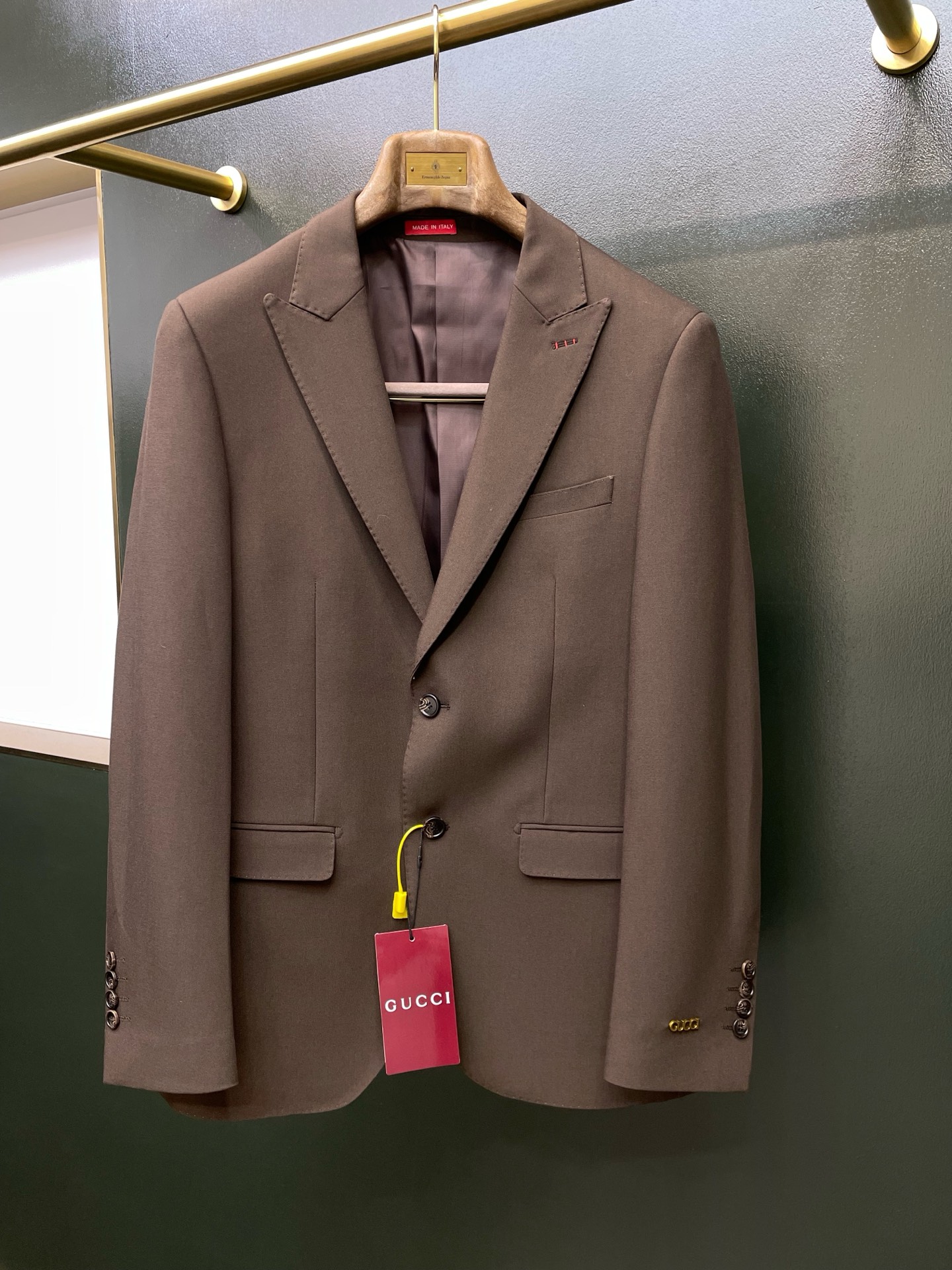 suit