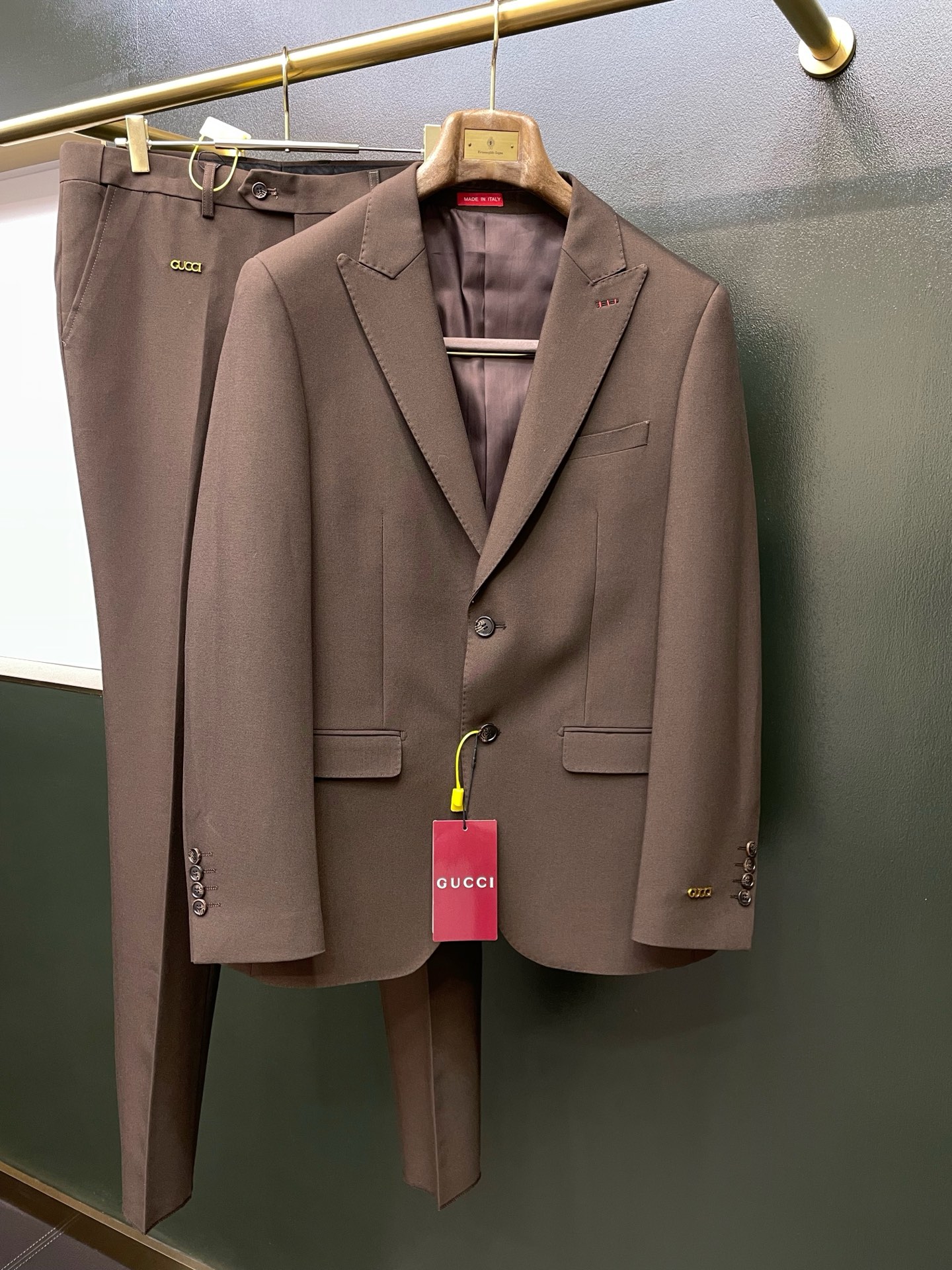 suit