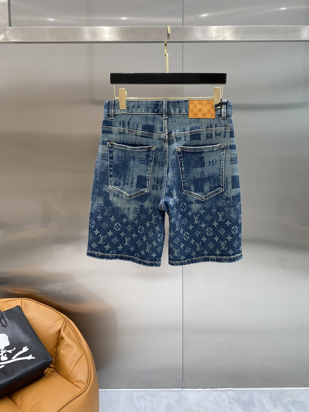 shorts Man