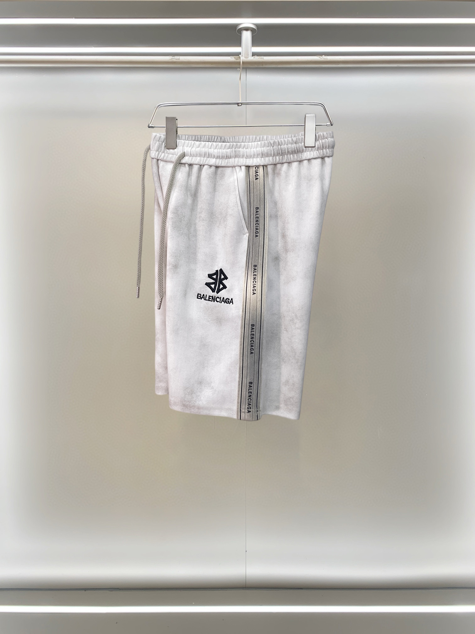 shorts Man