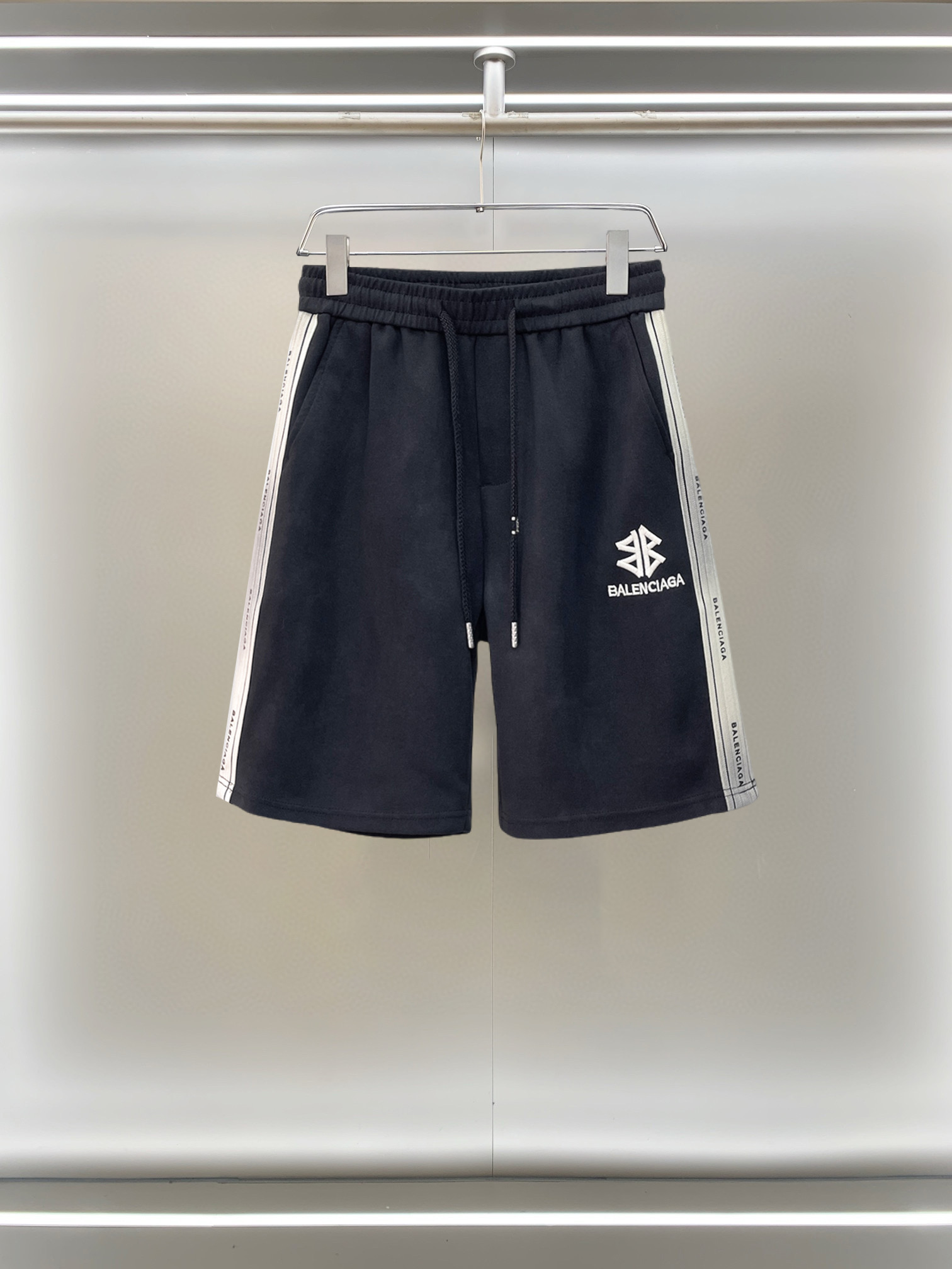shorts Man