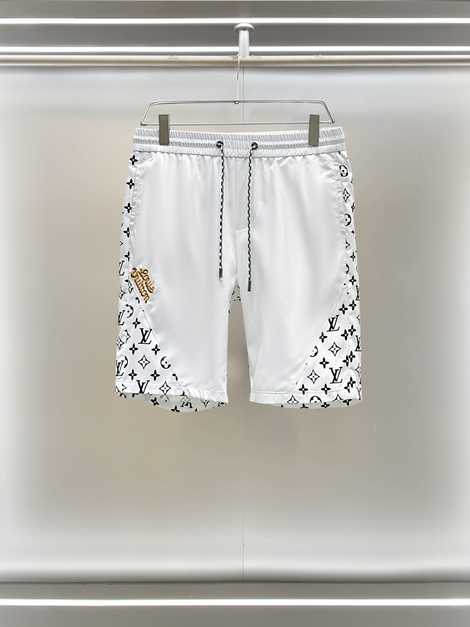 shorts Man