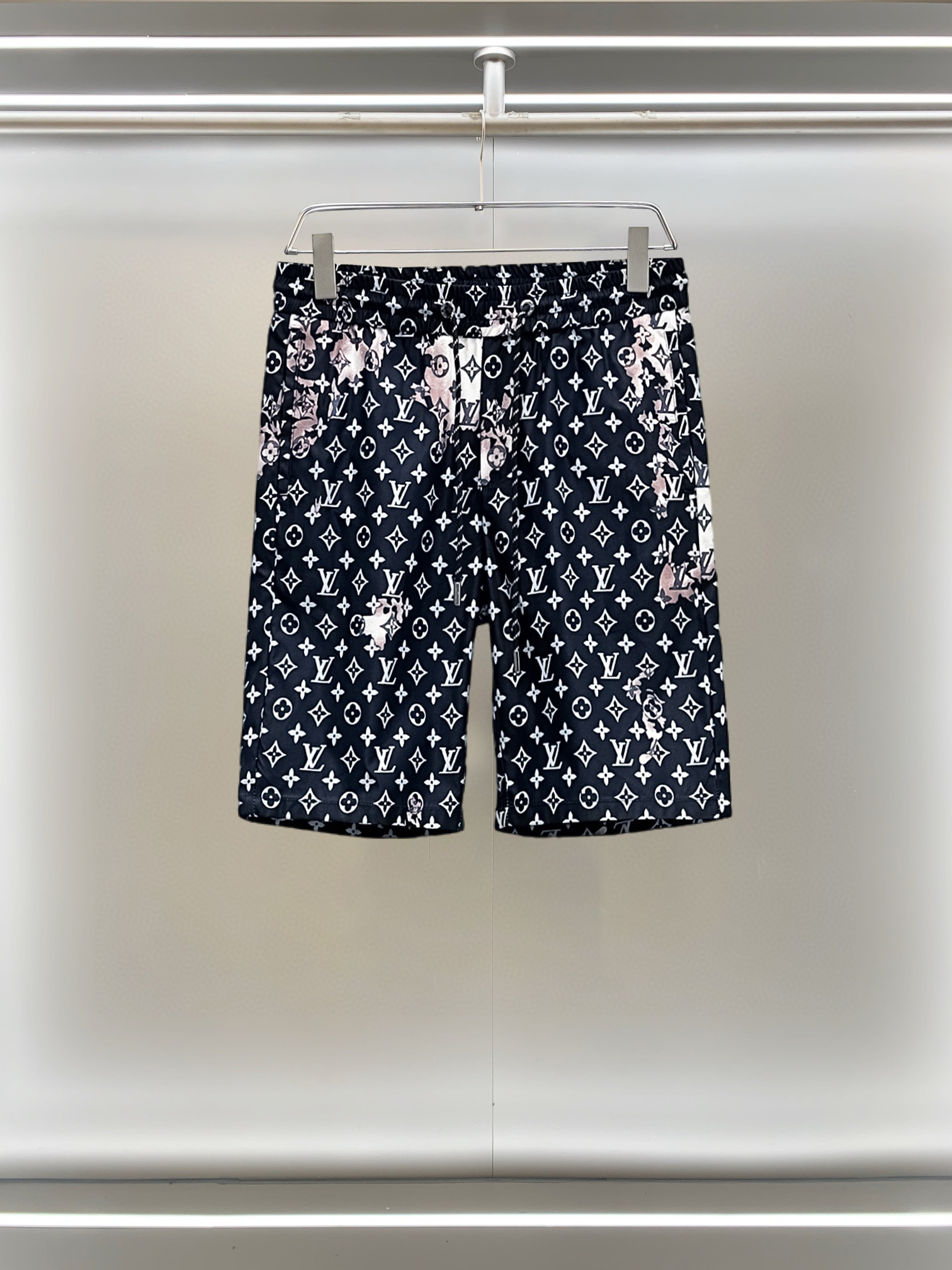 shorts Man