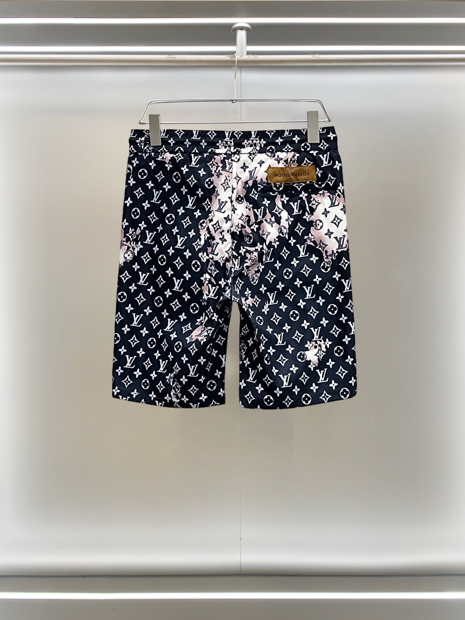 shorts Man