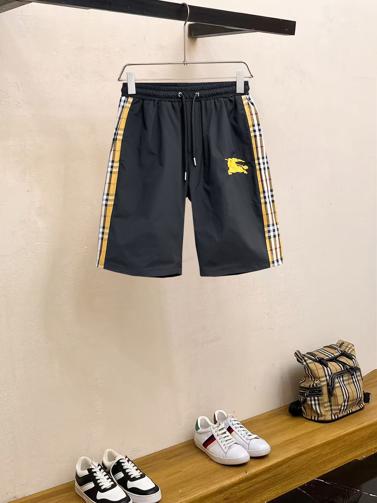 shorts Man