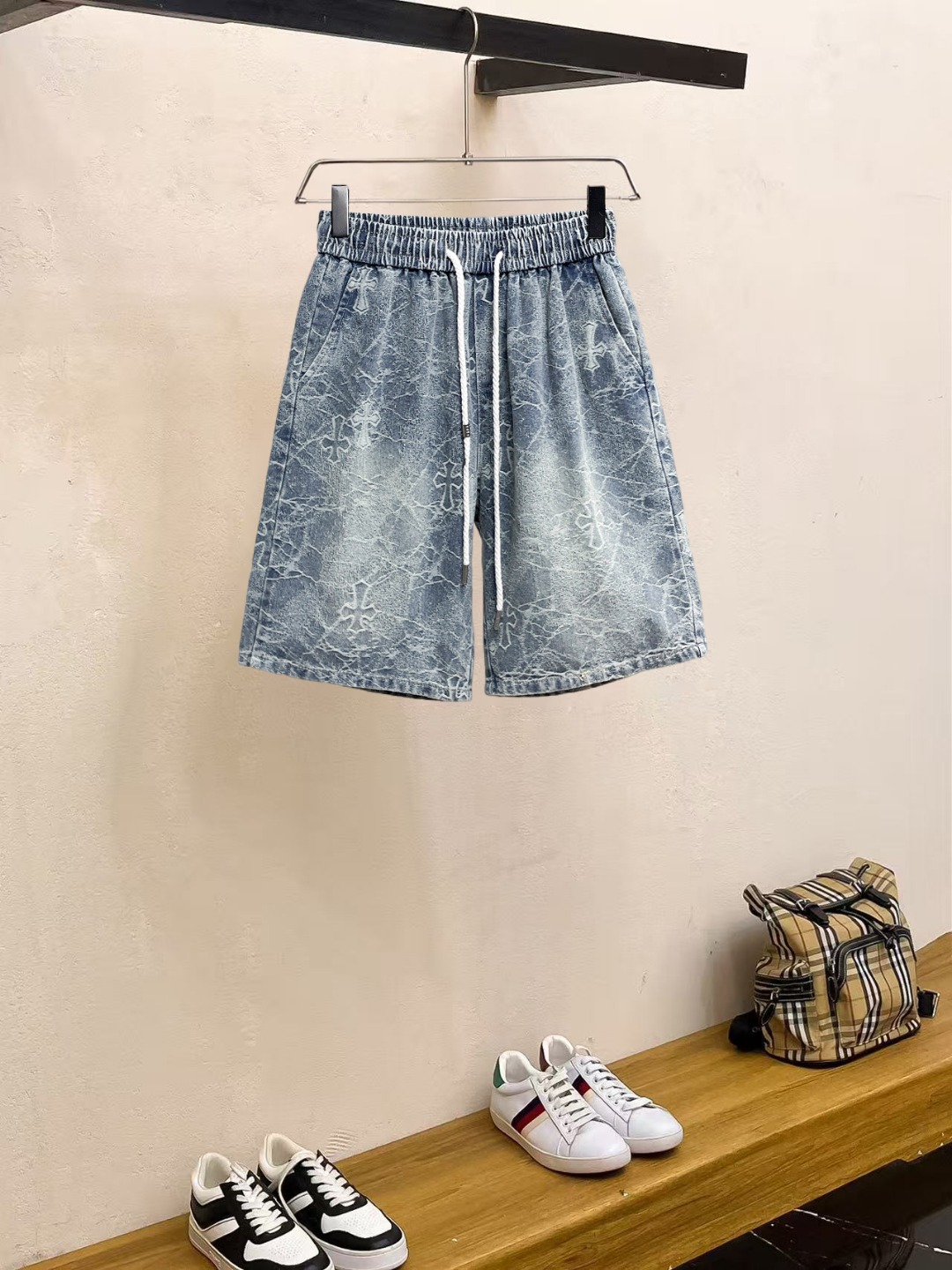 shorts Man