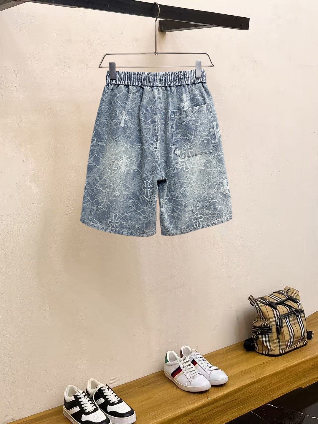 shorts Man
