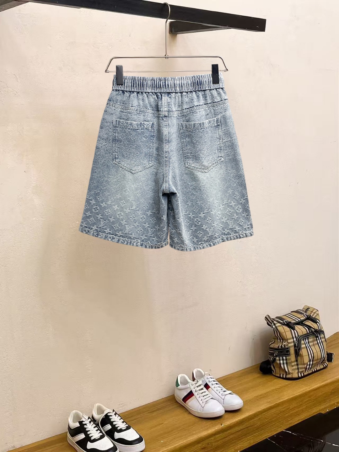 shorts Man