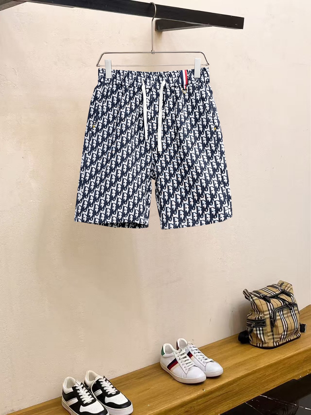 shorts Man